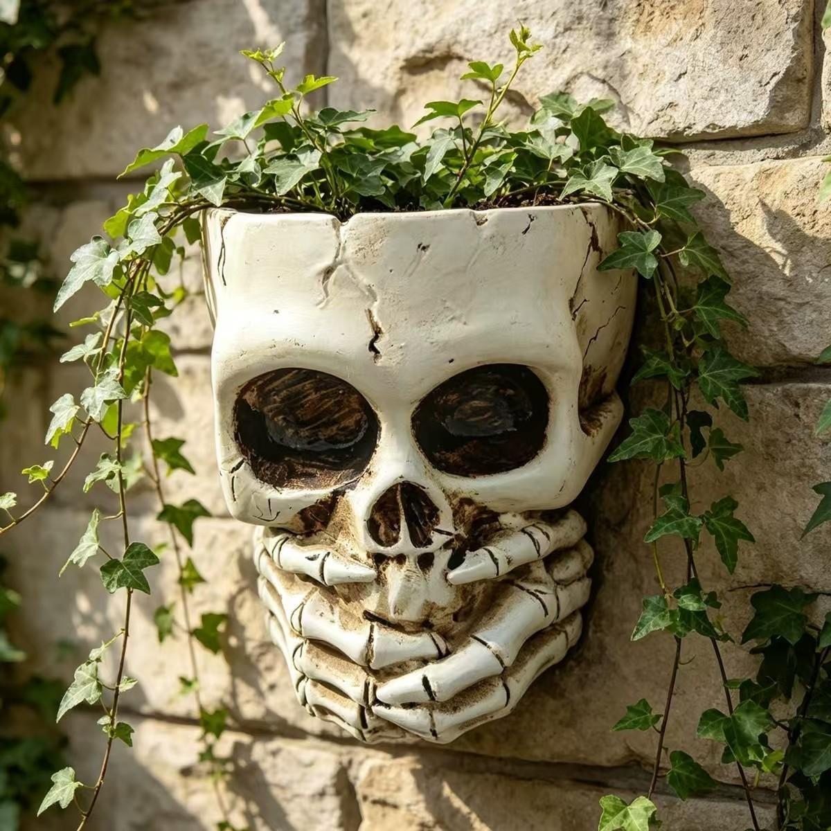 3-Piece Wall Hanging Skull Flower Pots, Decorative Resin Plant Holder, Gothic Room Decor, Vintage Inspired Home Decoration, Unique Wall Art