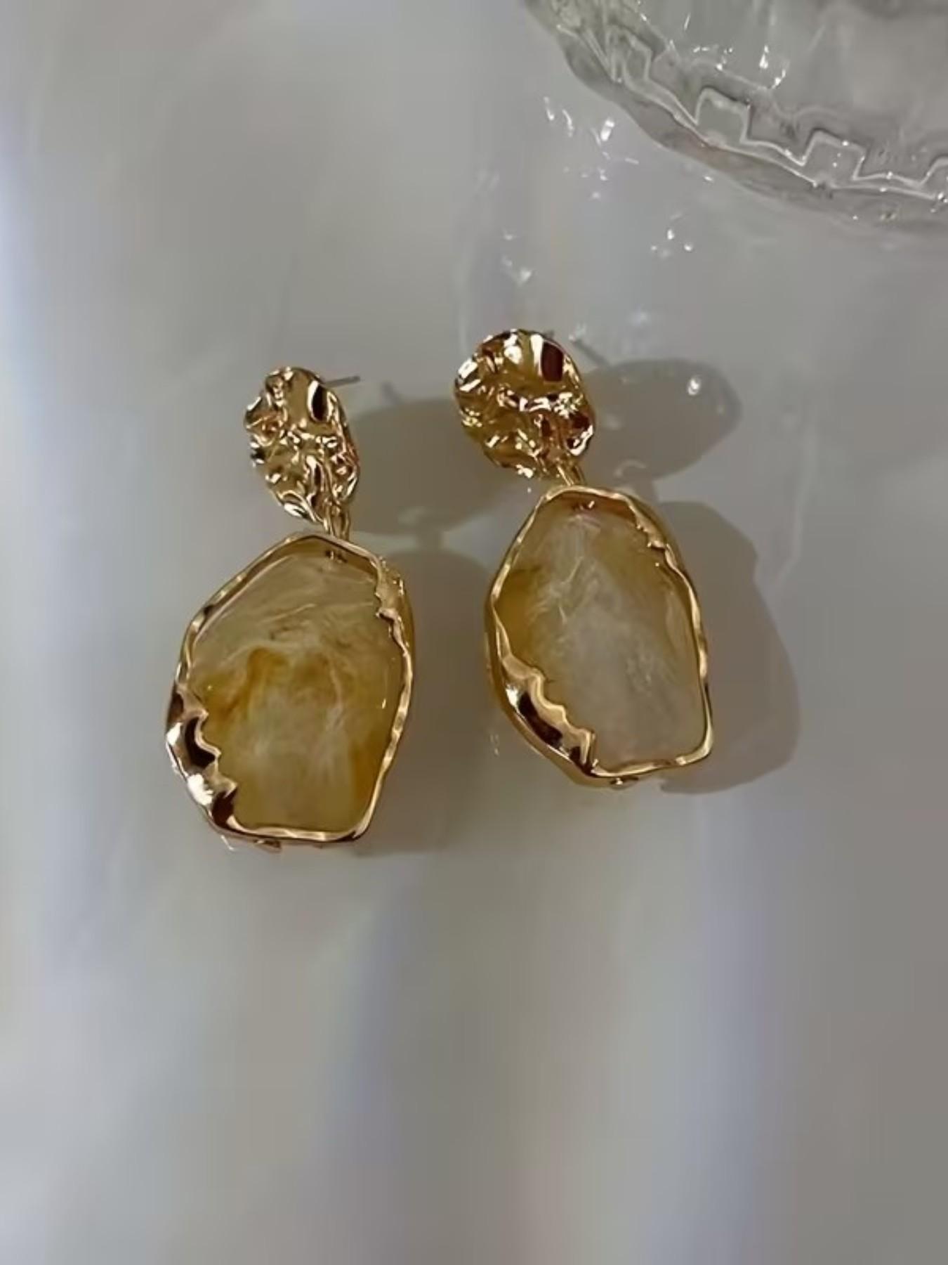 Vintage Elegant Irregular Geometric Resin Dangle Earrings, Simple Chic Style, Women's Metal Texture Earrings, Perfect for Daily Wear, Ideal Gift