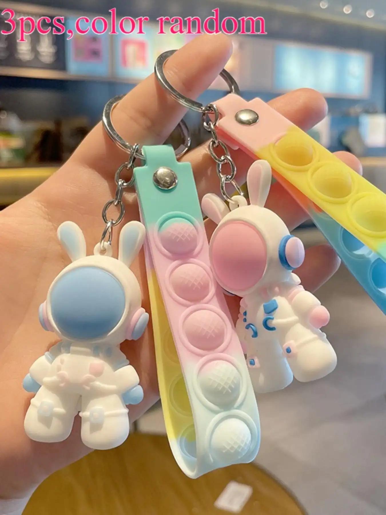 Space Rabbit Keychain, suitable for kids and students, cute bag pendant gifts. Perfect for school seasons, festival gifts and birthday presents. Ideal for Christmas, Halloween, summer, winter, Valentine's Day and New Year. It is a must-have festival gift,
