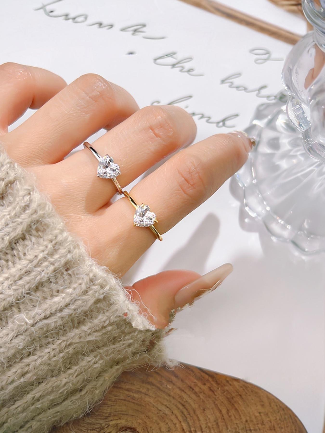 Moissanite Engagement Ring, Heart-Shaped Diamond Wedding Band, D Color, Perfect Gift for Girlfriend, Seven Happiness Day Present