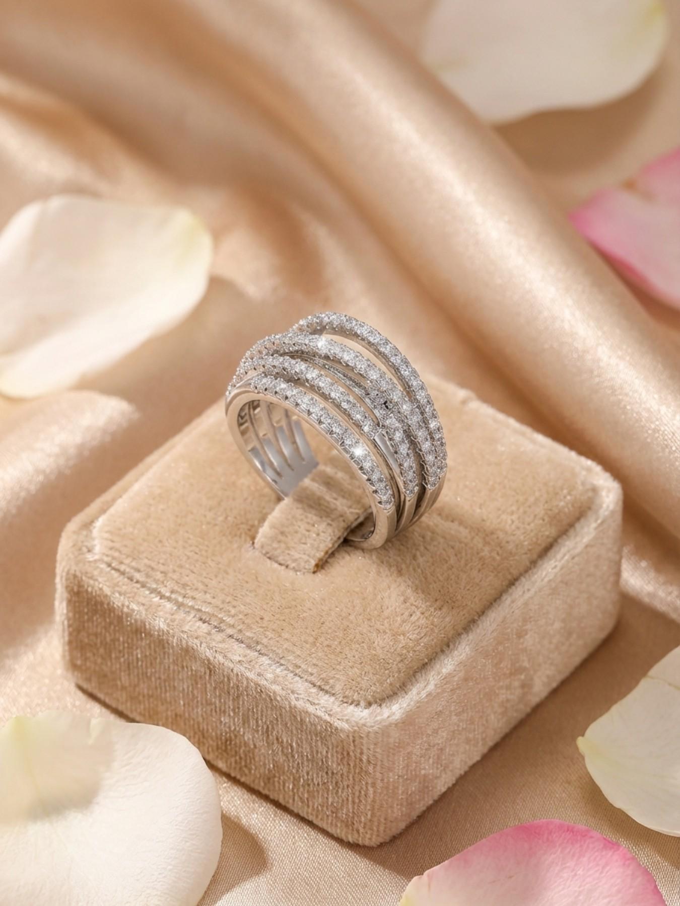 Unisex Hip-Hop Style Ring, Vintage Geometric Design, Multi-Layered Wraparound Band, Unique Irregular Shape, Fashionable Jewelry