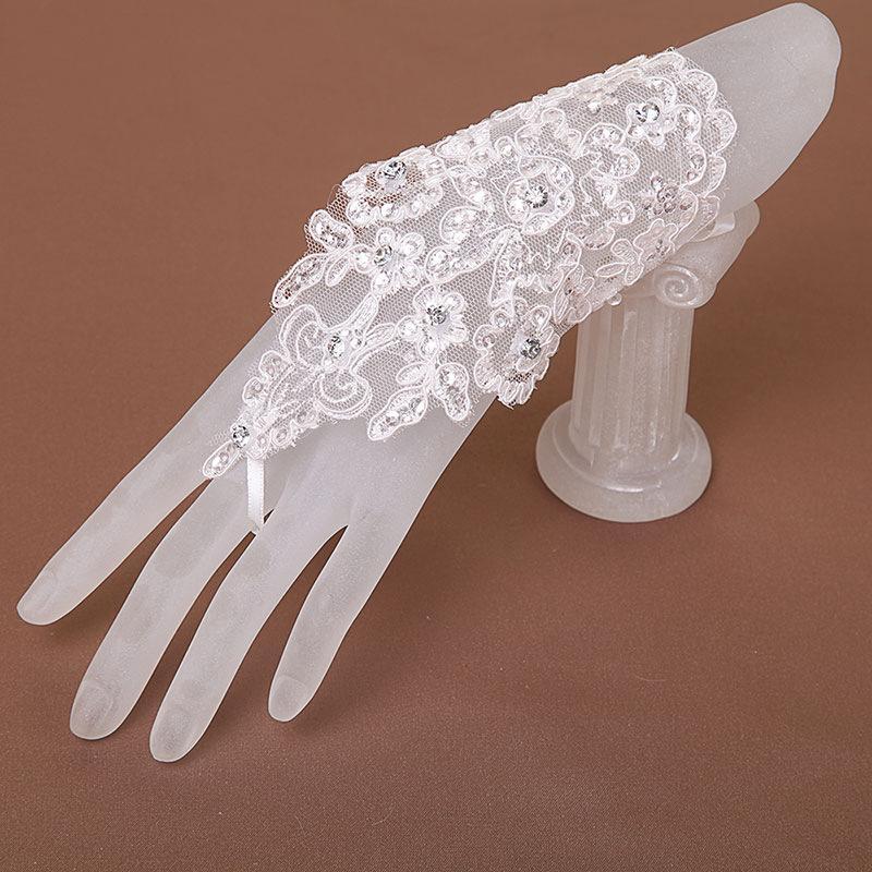 1 Pair White/Red/Beige Bridal Gloves Elegant Short Paragraph Rhinestone White Lace Glove Beautiful Wedding Accessories