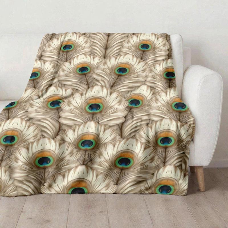 Peacock Feather Pattern Plush Blanket Lightweight Soft Throw Blanket for Home and Office Use Perfect Gift for Nature Lovers and Art Enthusiasts Ideal for Christmas Thanksgiving Housewarming and Birthday Presents Cozy Decorative Blanket for All Seasons