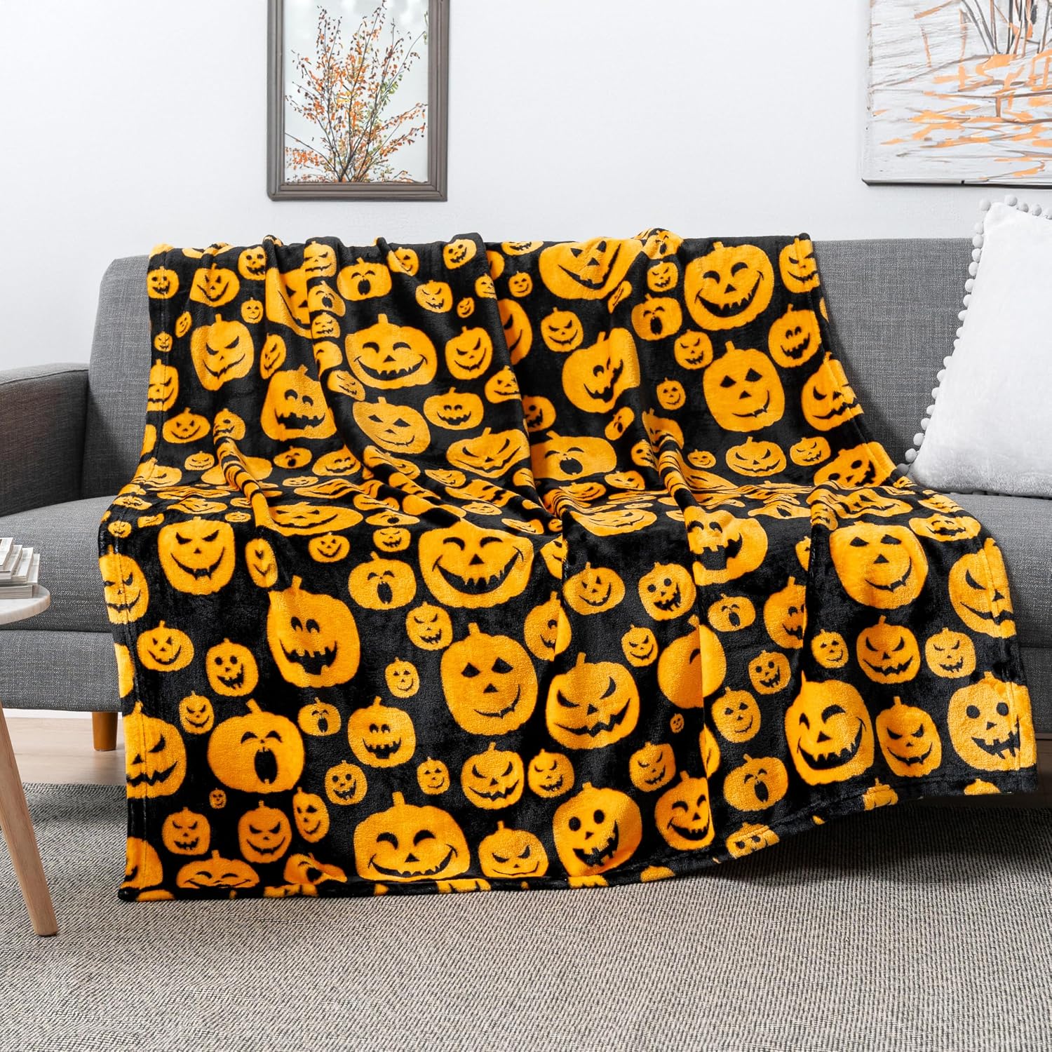 Halloween Fleece Couch Throw Blanket, 60x80 in Soft Plush Warm Black Fall Cabin Blanket with Orange Pumpkin Design for Home Room Decor, Modern Throw