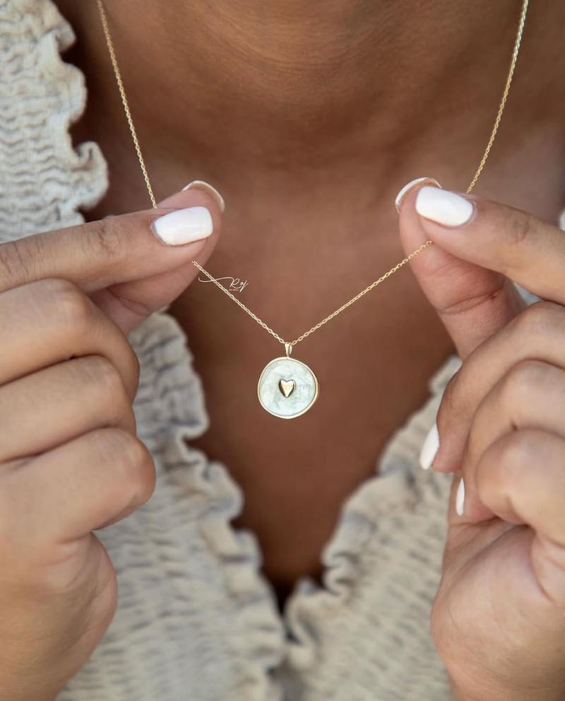 Tewiky Gold Irregular Enamel Heart Disc Necklace, Dainty Pendant Jewelry for Women, Valentine’s Day