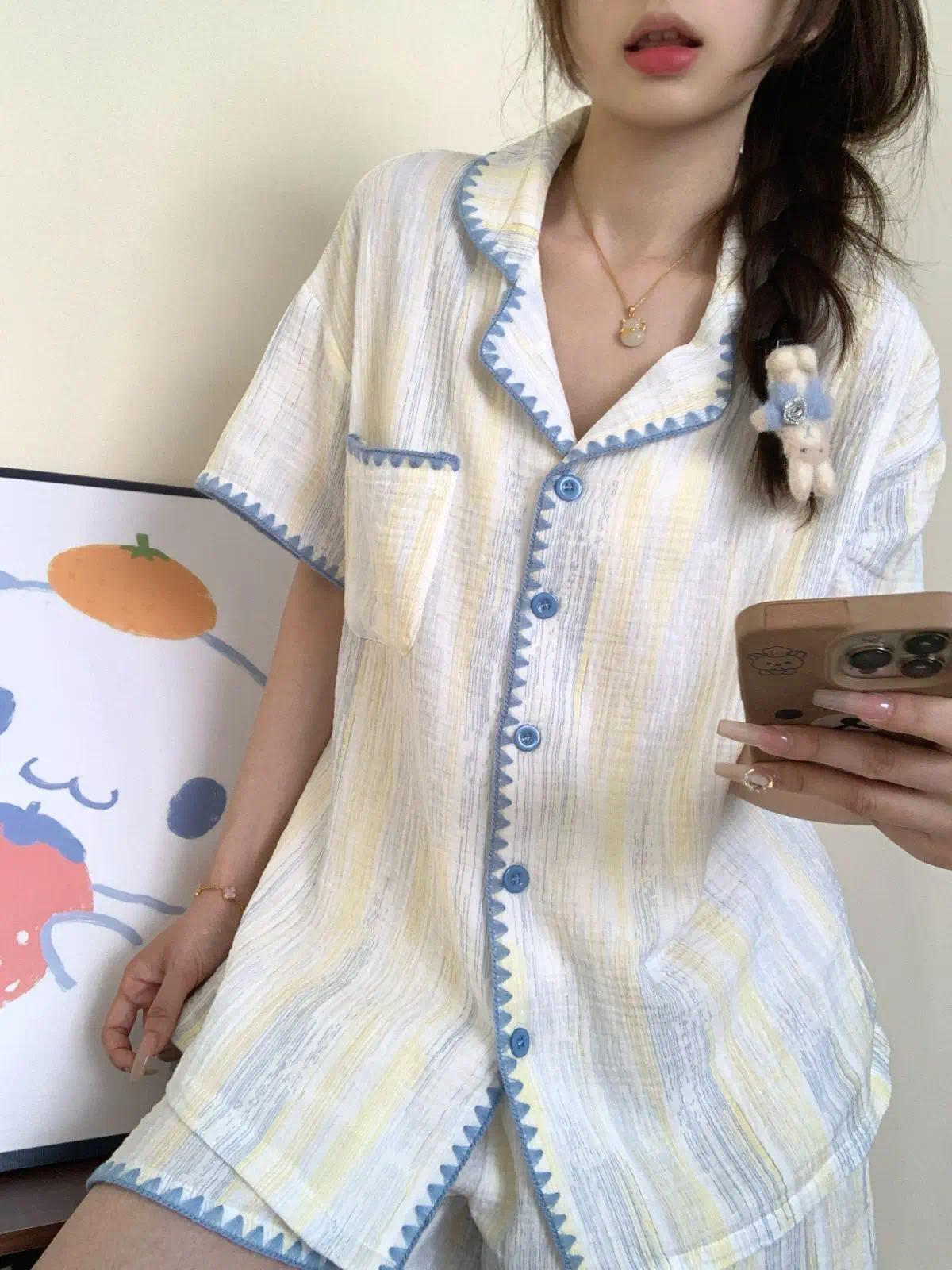 Cute Summer Color-Block Checkered Pajamas for Women: Short-Sleeve Set, Sweet Loungewear Two-Piece Set, Women's Summer Clothing