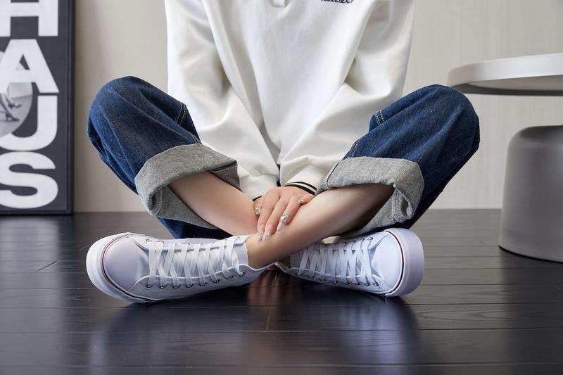 Womens canvas shoes classic sneakers