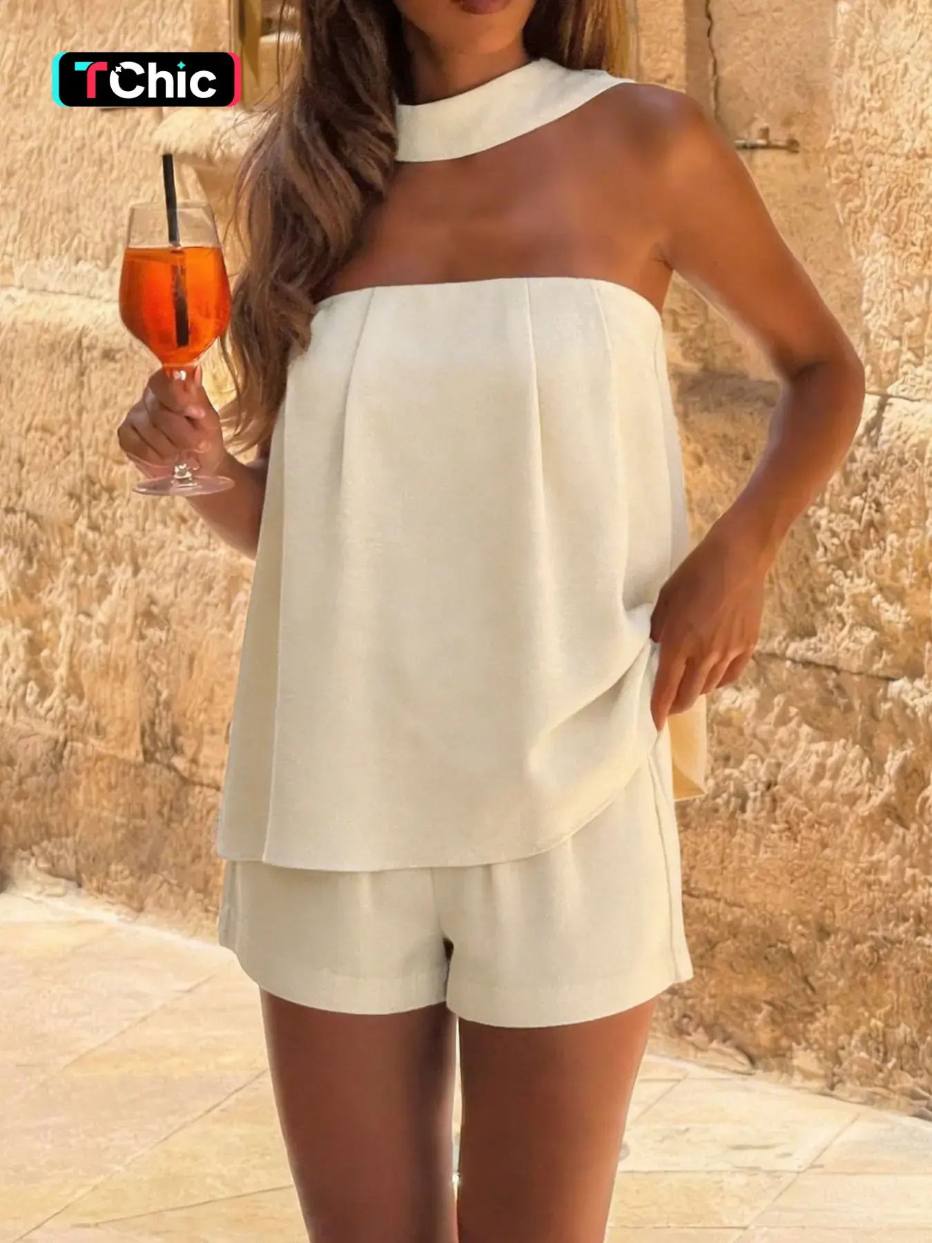 Elegant Casual Vacation-Style Tube Top and Shorts Two-Piece Set, Casual Summer Set, Fitted Sleeveless Plain Design, Natural-Waist Regular-Length Outfit, Womenswear