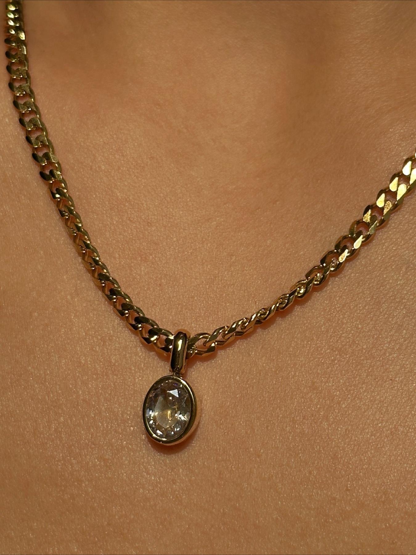 French Minimalist Fashion Elegant Oval Zircon Pendant Stainless Steel Necklace, Stylish Versatile Women's Daily Commute Jewelry Rhinestones Pendant Necklace