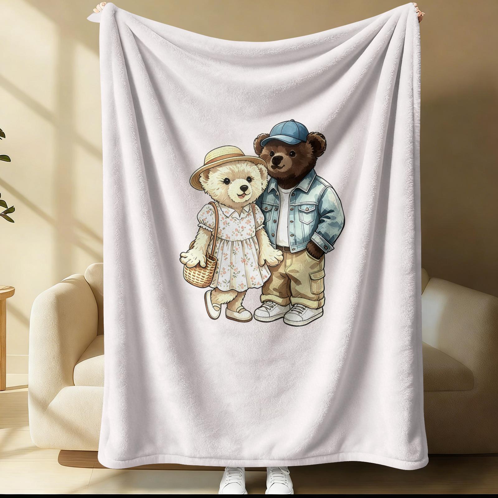 Cute Couple Bear Throw Blanket, Soft Skin-Friendly Plush Fleece, Lightweight Cozy Blanket for Couch Bed Office, Sweet Romantic Bear Print, for Girls Teens Women, All Seasons, Aesthetic Room Decor, Perfect Gift
