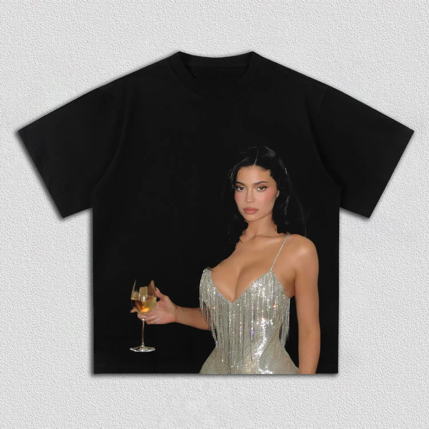 Solid Black Oversized Short Sleeve Tee Kylie Jenner Silver Fringe Sequin Dress Holding Wine Cup Portrait Realistic Photo Print Retro Bootleg Style Unisex Celebrity Hip Hop Luxury Streetwear T-Shirt For Fashion Fans