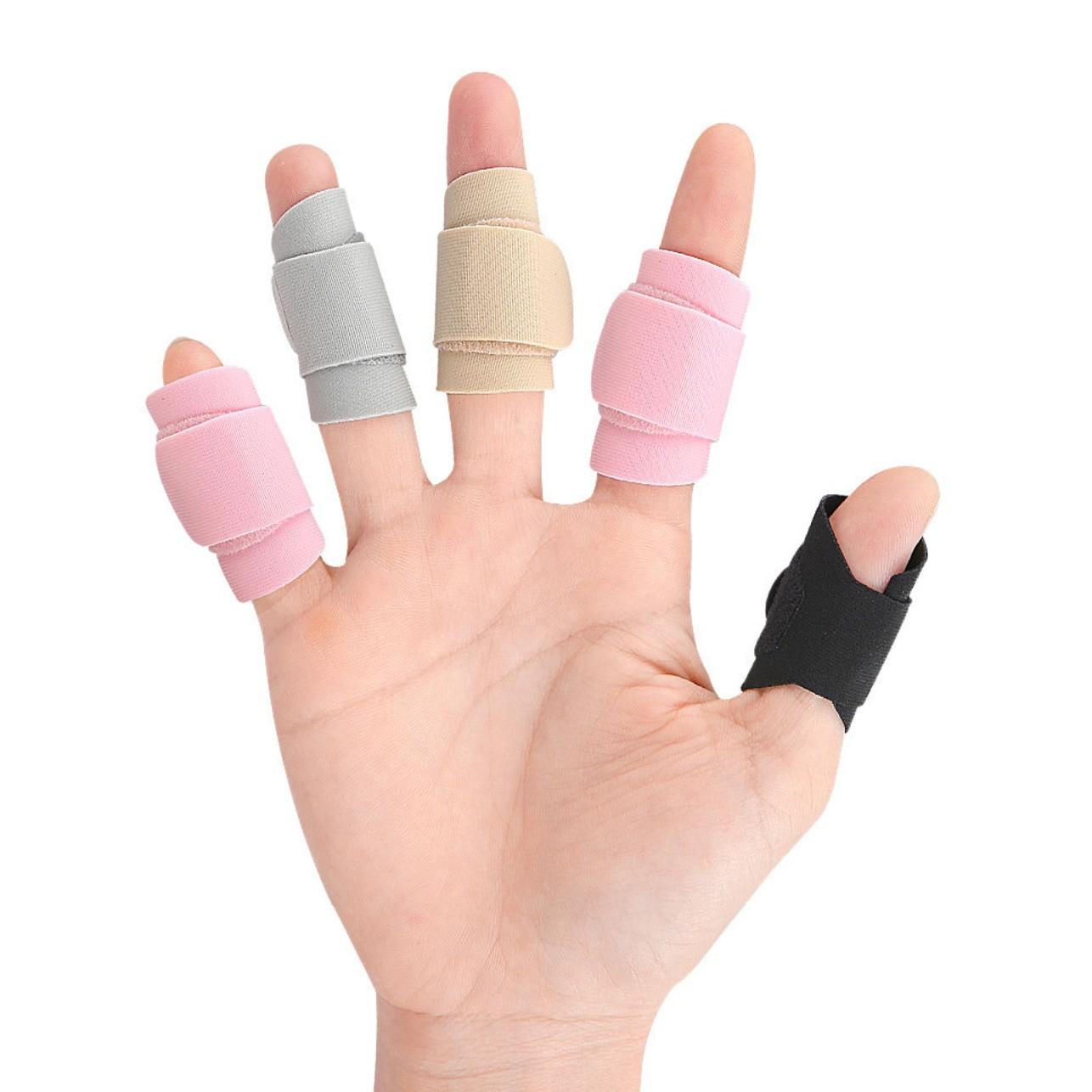 Reusable Finger Splints - Universal Adjustable Protective Cover for Ball Sports and Outdoor Activities & Daily Use, Soft Polyester