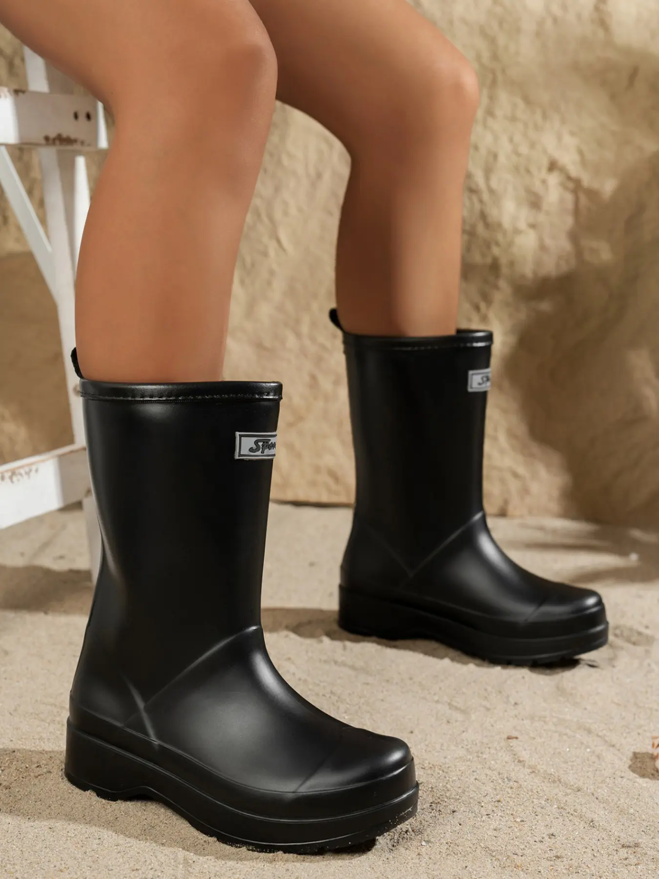 Women's Sporty Mid-Calf Rain Boots, Plain PU Upper, Rubber Sole, Above Ankle, Practical for Daily Use, Commute, Outdoor Activities