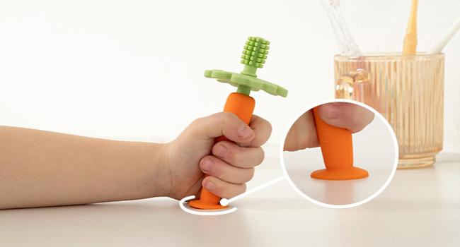 Papablic Baby Carrot Teether Toothbrush 6-12 Months, 360° Silicone Teether Toy with Suction Base, Newborn Sensory Teething, Reduce Drool & Teething Pain, FDA-Compliant & Dentist Approved, Toddler Christmas Gifts