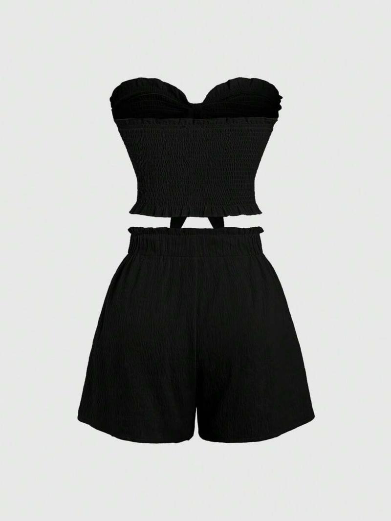 Two-Piece Set Women's Solid Color Crop Tube Top & Elastic Waist Shorts Set, Casual Fashion Cozy Outfits for Daily Outdoor Wear, Ladies Clothes for Summer