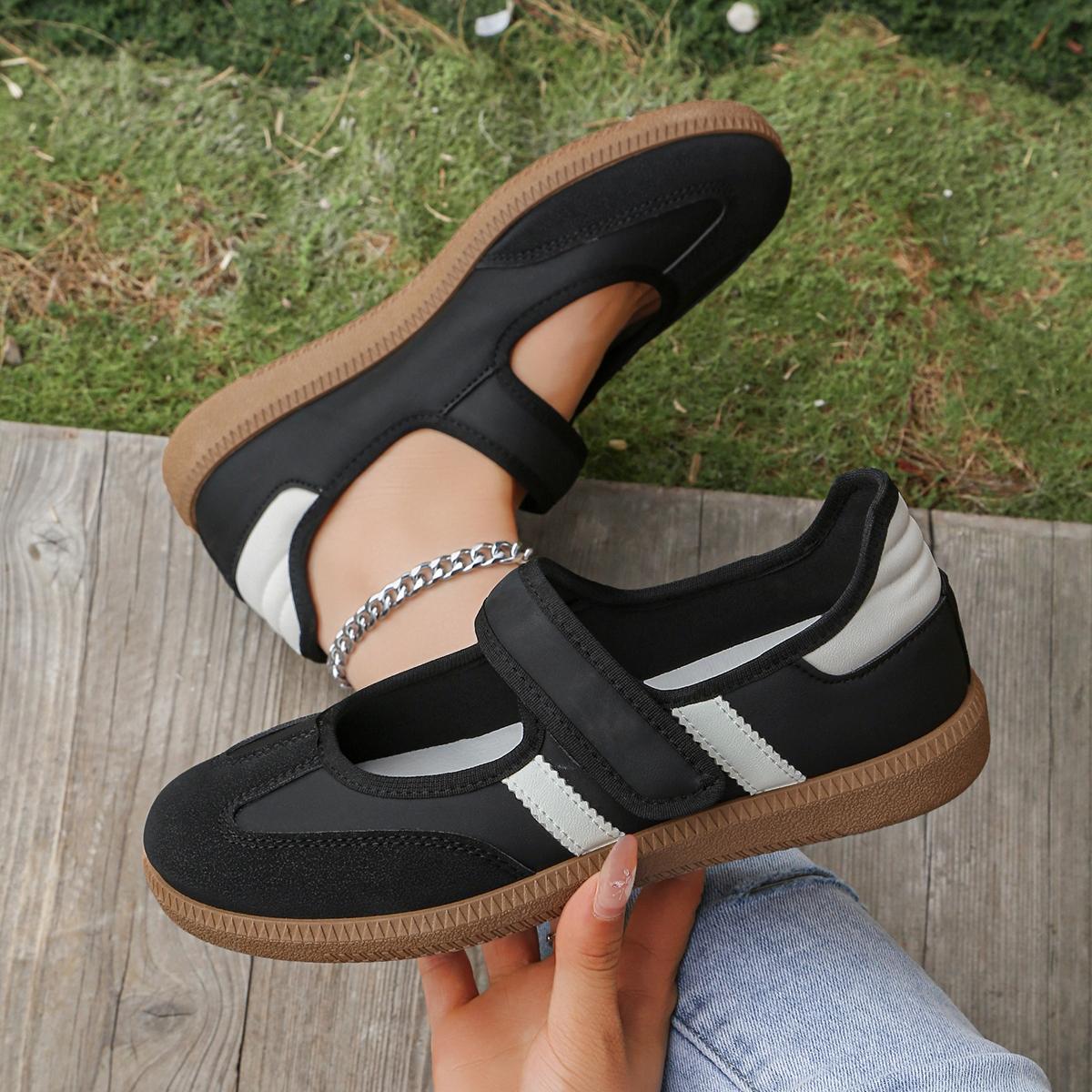 Ladies Dance Sneakers Comfortable Lightweight Non Slip Jazz Shoes for Women Perfect for Ballet Hip Hop and Aerobics