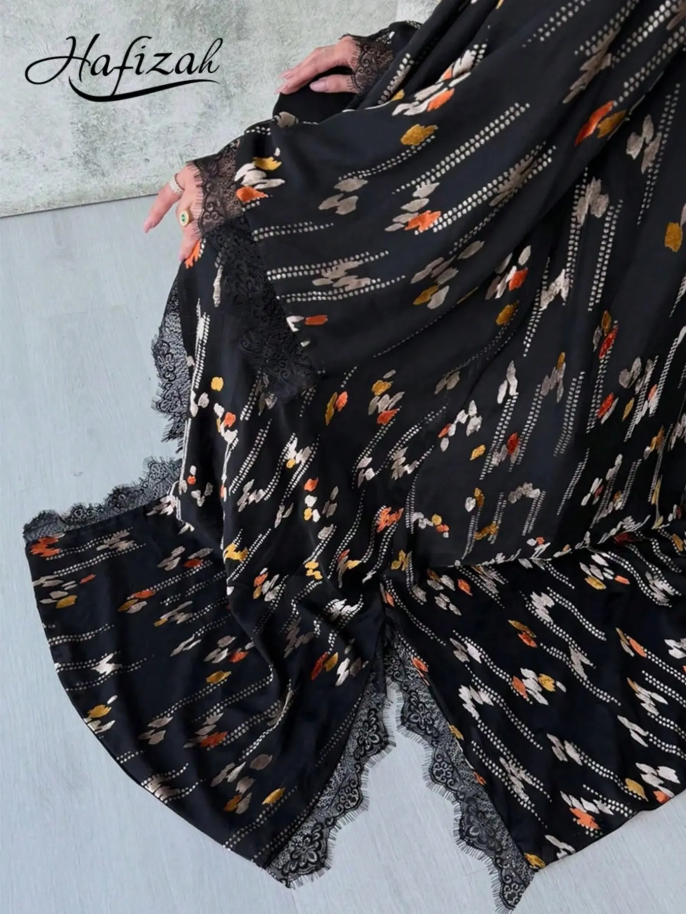 Women's Printed Abaya Long Dress, Elegant Lace Edge Cape Maxi Dress, Long Sleeve Islamic Fashion, Ideal for Ramadan and Eid