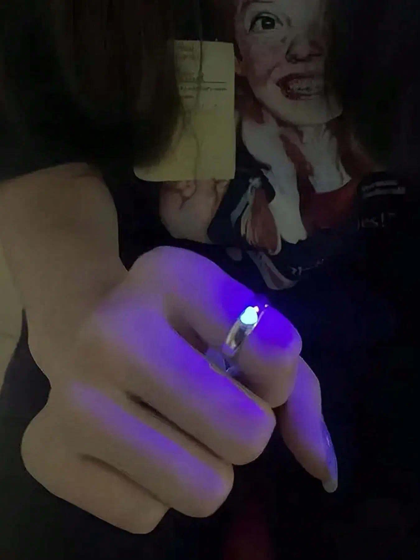 Luminous Love Couple Rings, Luminous Promise Rings, Adjustable Couple Rings for Girlfriends, Suitable for Couples, Wedding Anniversary, Christmas, Valentine's Day Gifts for Boyfriends and Girlfriends, Wedding Promise Jewelry Gifts to Light Up Romantic Nig