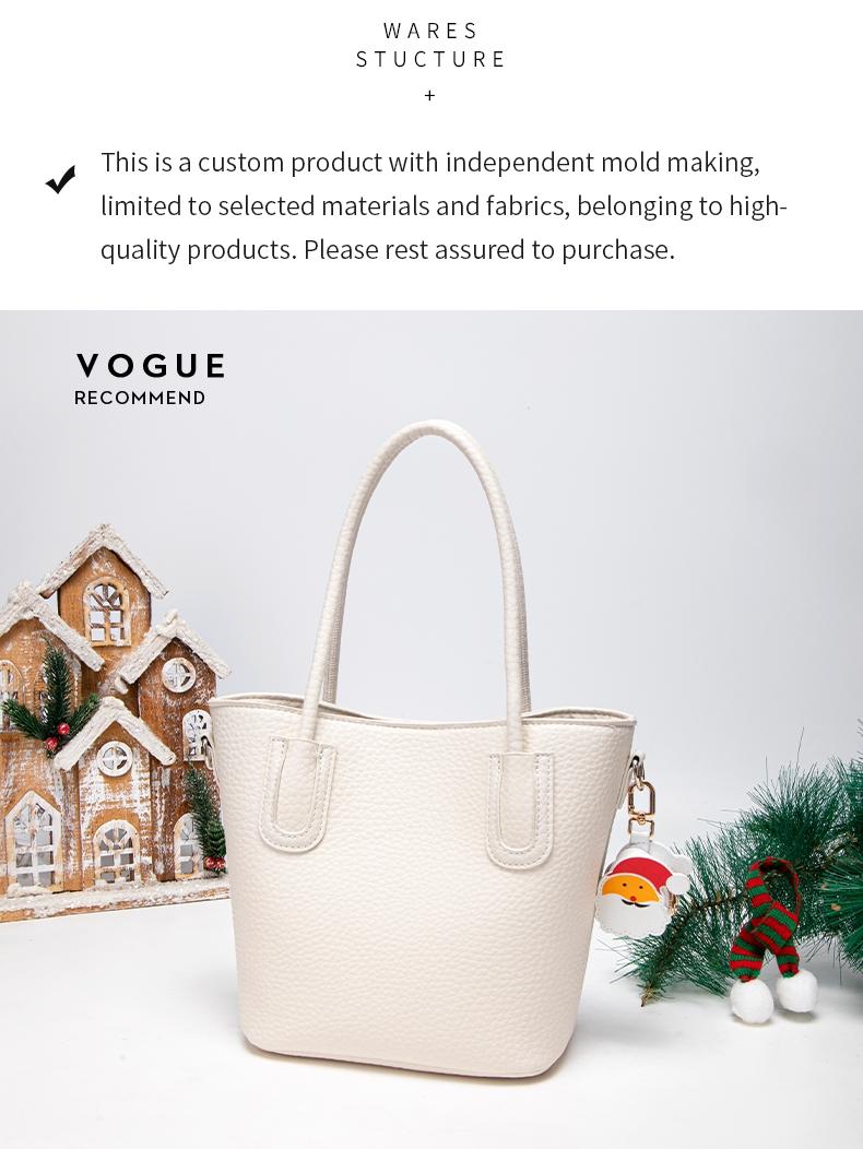 Cute Pumpkin Pendant, Mini Keychain Accessory, Cute Charms Keychain, Perfect Gift for Bags and Backpacks, All Season Casual Style, Halloween Gothic Style, Unique Gift for Friends and Family on Christmas, Cute Soft Keychains