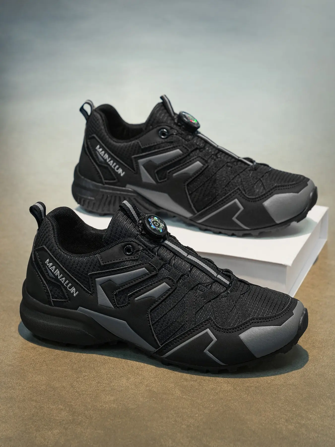 Breathable Men's Shoes, Casual Sports Shoes, Athletic Shoes, Tennis Shoes, Hiking Shoes, Outdoor Leisure Shoes, Running Shoes, Fitness Training Shoes, All Seasons