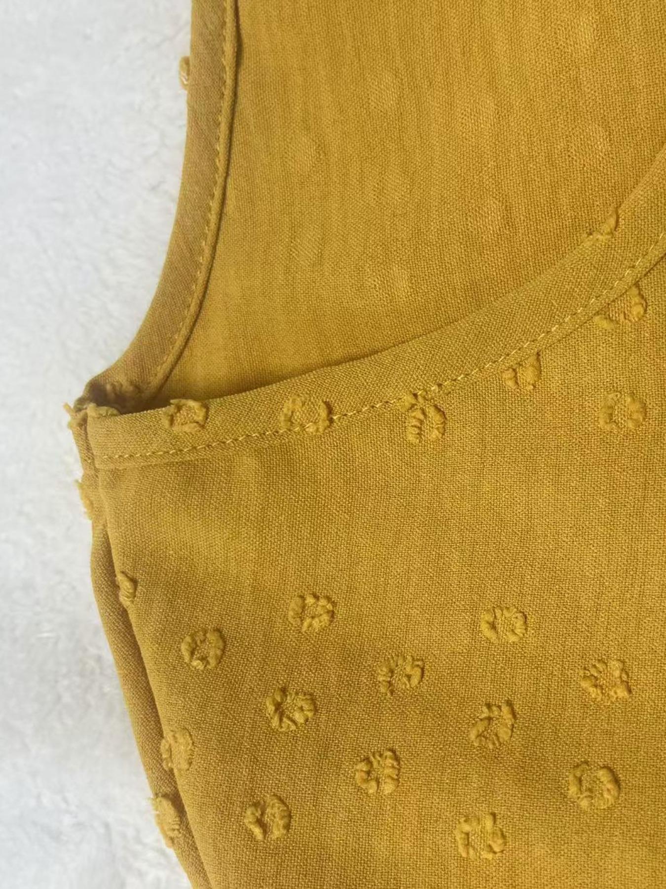 【 Plus Size】 Solid Embroidery Blouse, Casual Basic Round Neck Top for Daily Wear, Women's Clothing for All Seasons, Womenswear