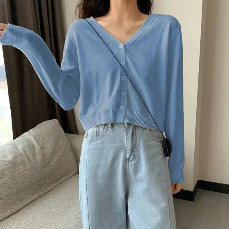 Women's Long Sleeve Cropped Cardigan V Neck Button Down Sweater Jacket Single Breasted Plain Fitted Knit Cardigan Basic Outfit