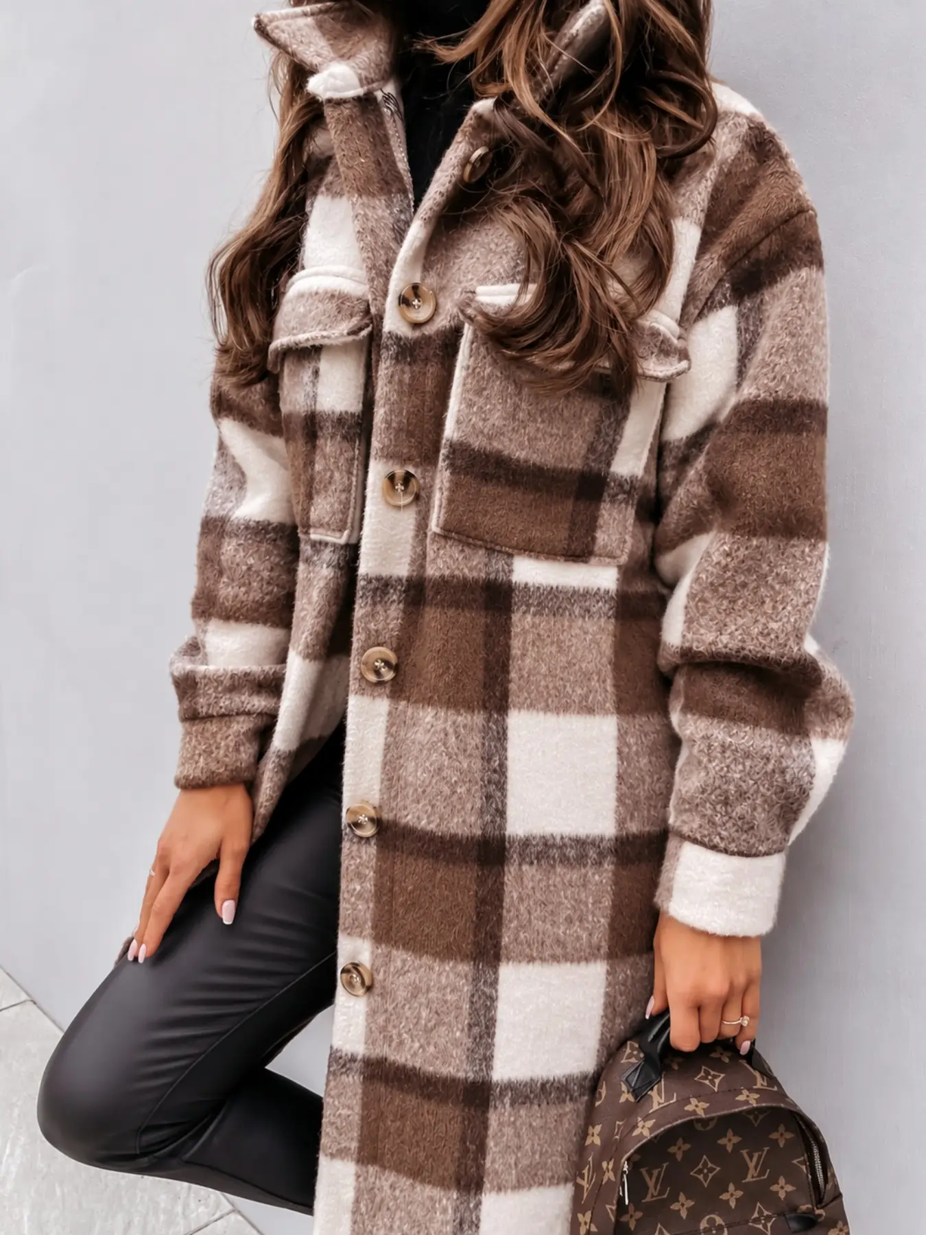 Women's Long Plaid Wool Coat, Notched Lapel Single Button, Large Pockets, Loose Fit, Vintage Check, Fall Winter Casual Shirt Jacket