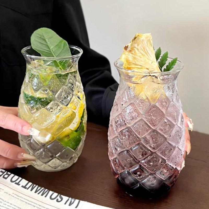 Creative Embossed Pineapple Glass Cups, Drinking Glasses, Glass Beverage Cups, Unique Glass Mugs for Coffee, Cold Drinks & Sparkling Water, Glass Iced Coffee Cups, Stylish Drinkware for Home Use