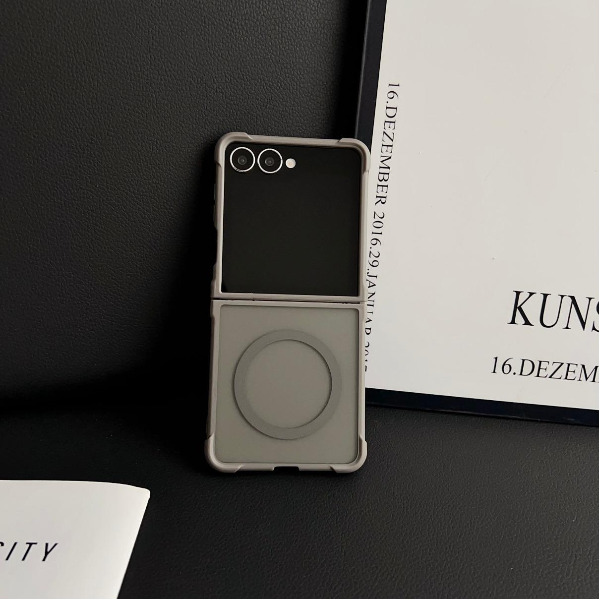 Luxury Translucent Magnetic Attraction Case For Samsung Galaxy Z Flip 7 Z Flip6 Flip 5 Flip4 Flip3 Wireless Charging Matte Cover