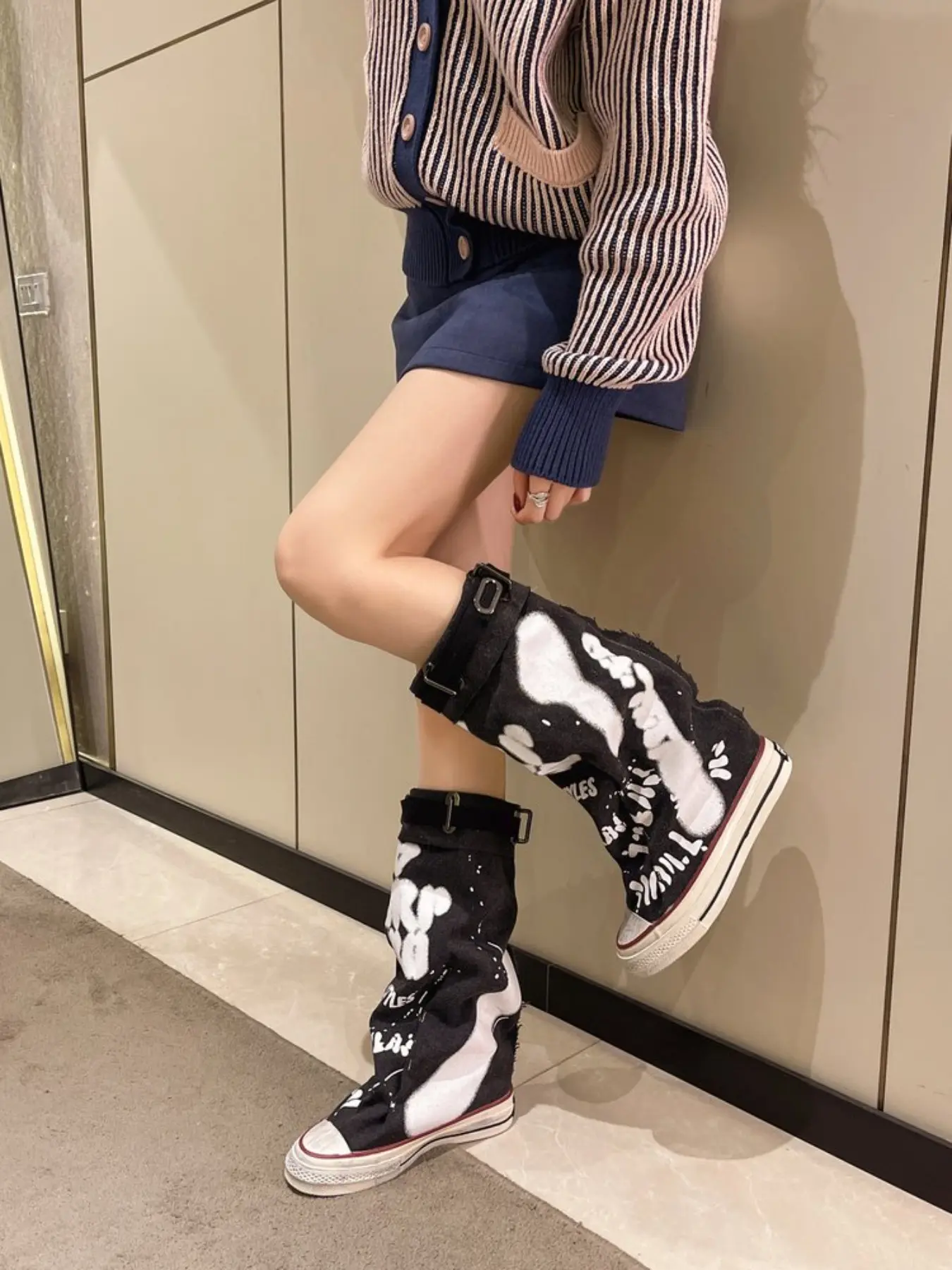 Women's High Top Canvas Boots, Fashionable Boots, Adjustable Metal Buckle, Non-Slip Rubber Sole, Street Style, All Seasons, Casual Fashion Shoes
