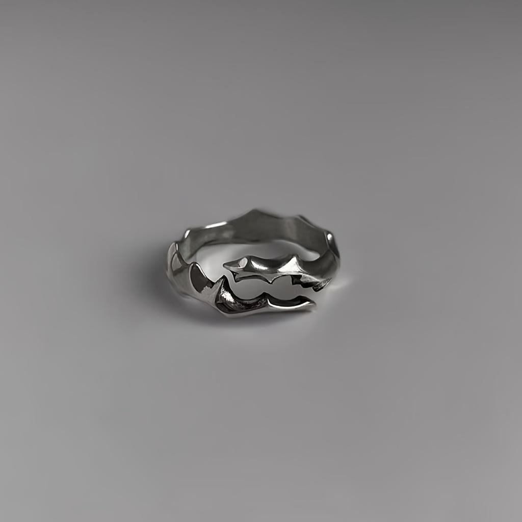 Gunmetal Thorn Ring - Open, Minimalist, Versatile Costume Jewelry for Men and Women, Stylish Index Finger Accessory with Alternative Artistic, Articulated, Geometric Band Designs, Rings For Women, Alternative Artistic Rings