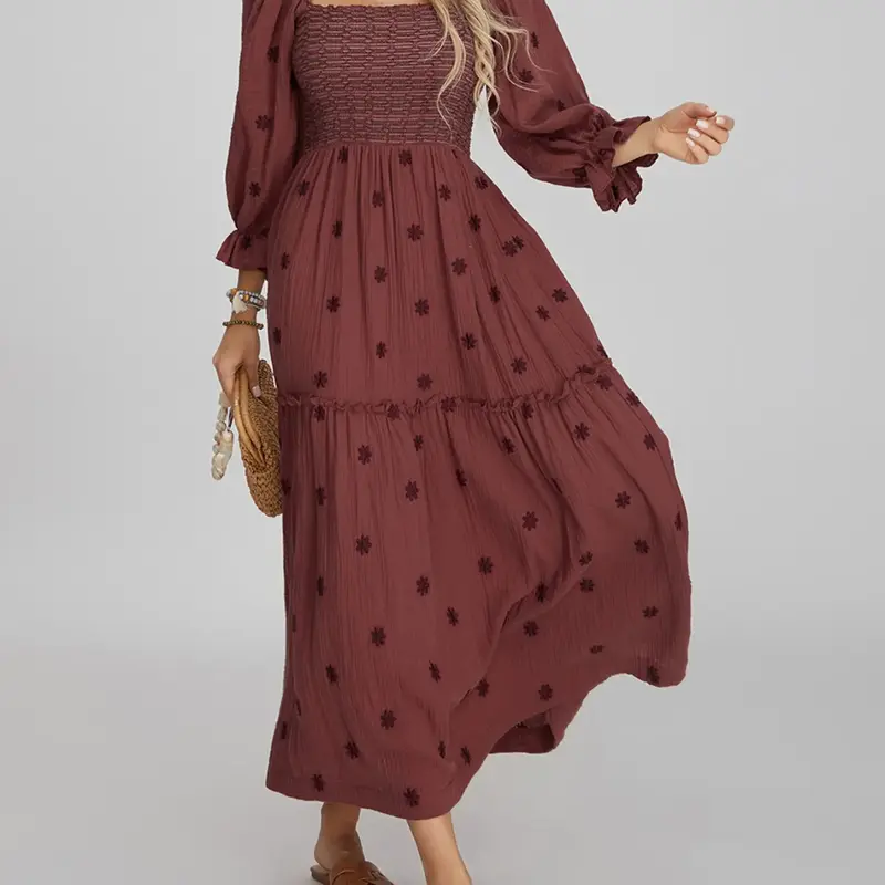 Women's Floral Embroidery Pocket Shirred A Line Dress, Boho Fashion Lantern Long Sleeve Square Neck Dress for Daily Holiday Vacation Wear, Ladies Dress for All Seasons