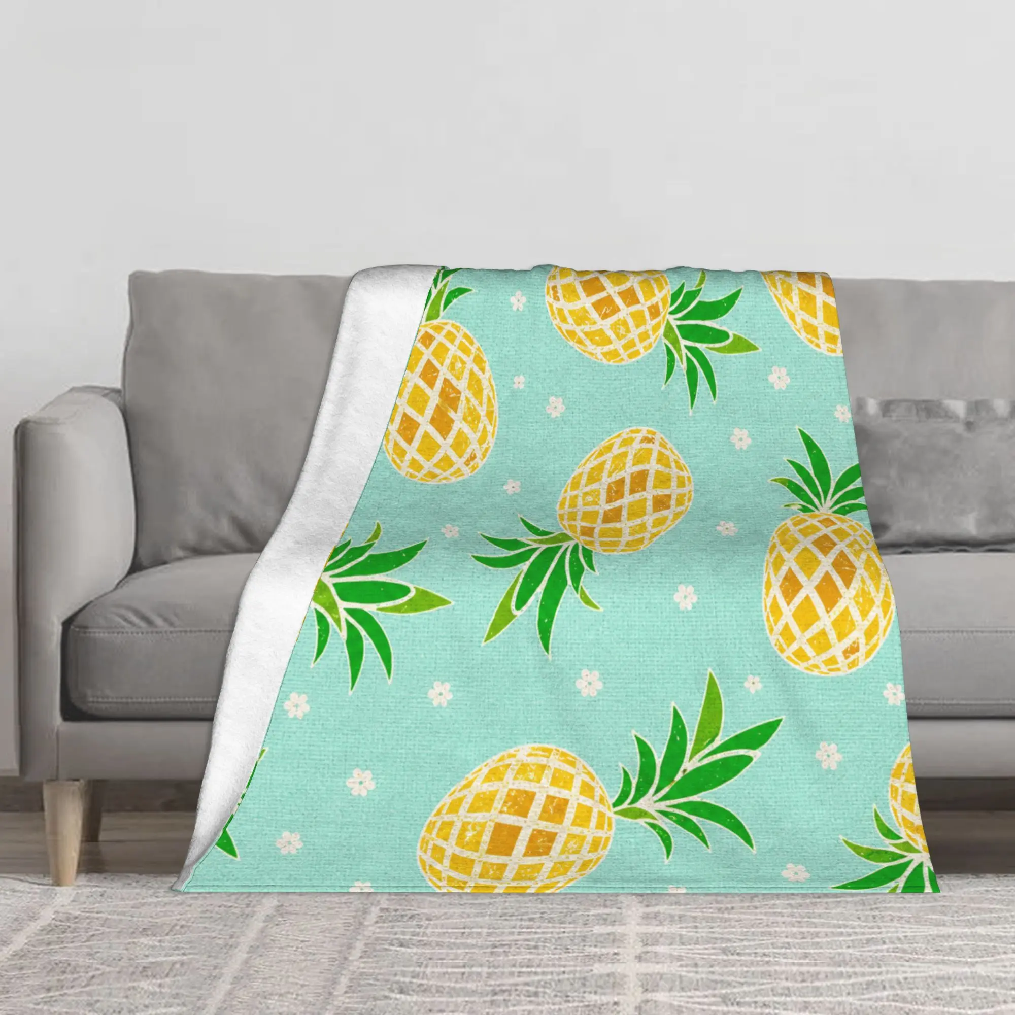 Pineapple Throw Blanket Ultra-Soft 280GSM Flannel Fleece Blanket Tropical Fruit Summer Theme Plush Cozy Warm Bed Blanket for Couch Sofa Living Room Decor