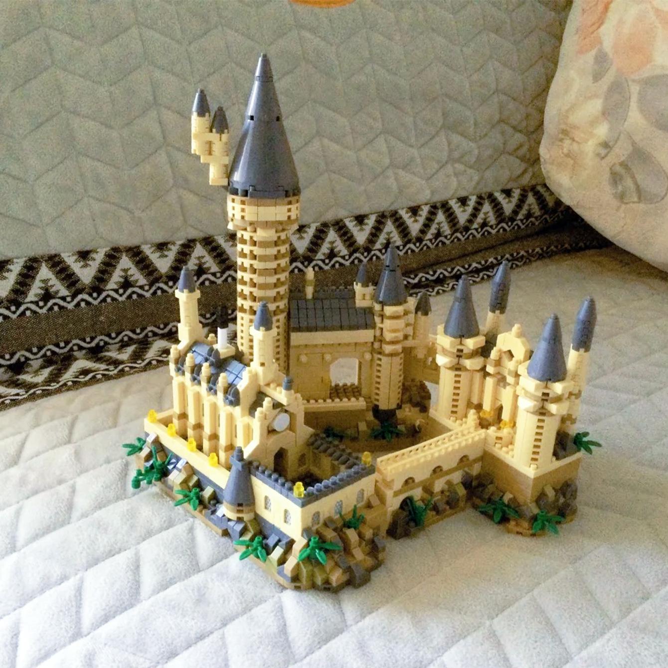 Magic Castle Building Block Model, High Difficulty Creative Assembly, Enhances Patience and Focus, Adult Stress Relief Puzzle Collection