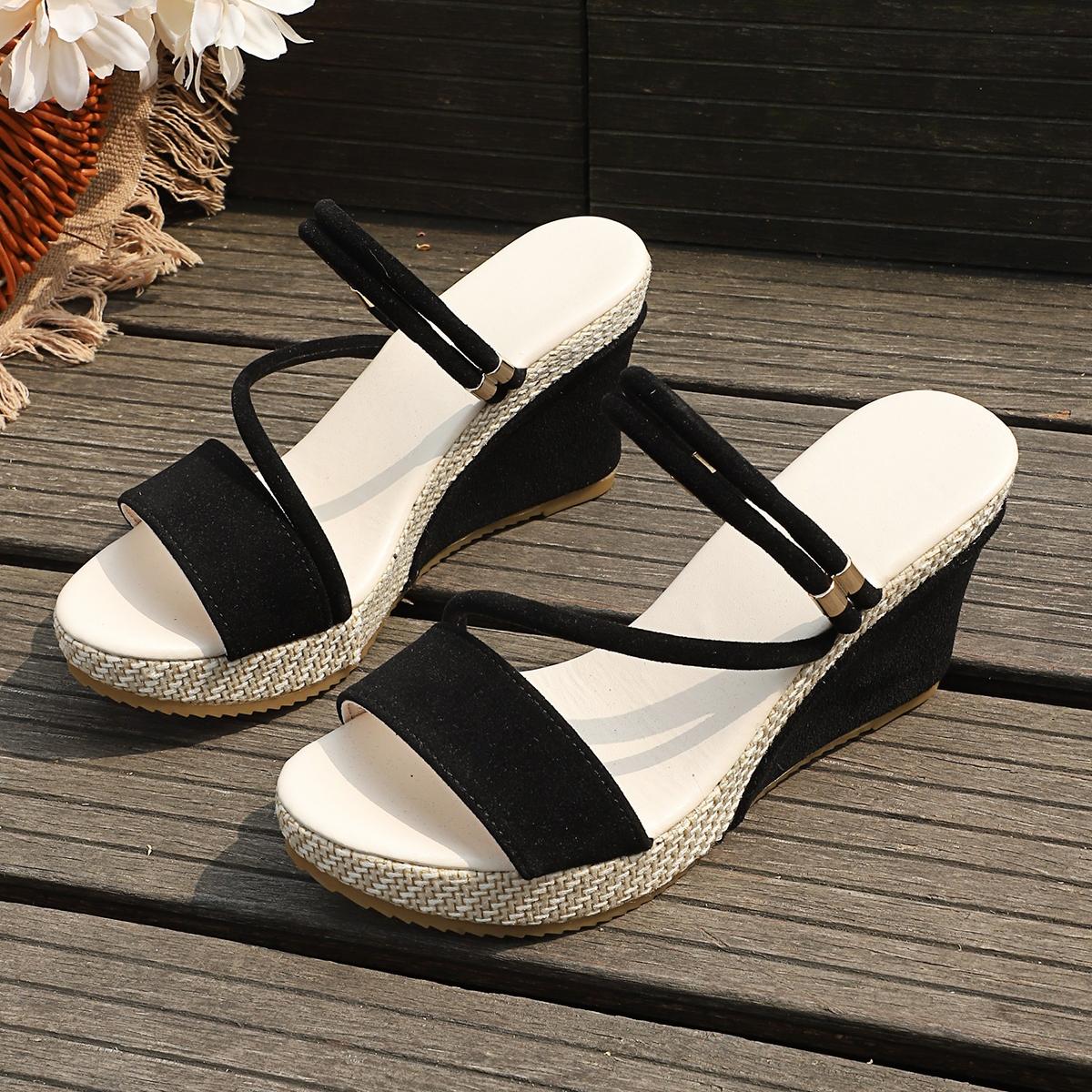 The insulated slope sandals and casual Flatform sandals feature a waterproof platform and a hemp rope-woven sole. Perfect for petite sisters!