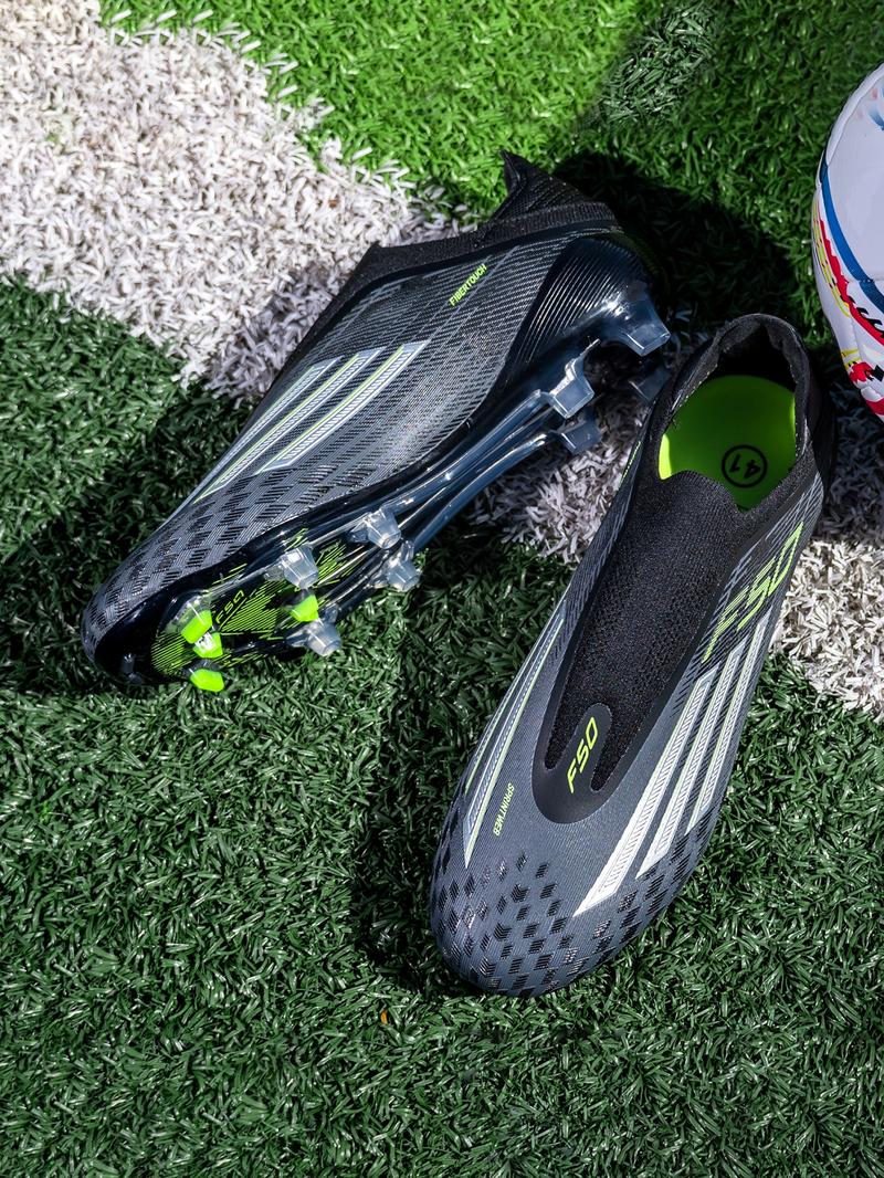 Men's Premium Seamless Soccer Cleats - Non-Slip, Durable Outdoor Lawn Football Boots with Super Grip & Ankle Support, High-end, Fashion, Soccer Shoes, Speed Cleats