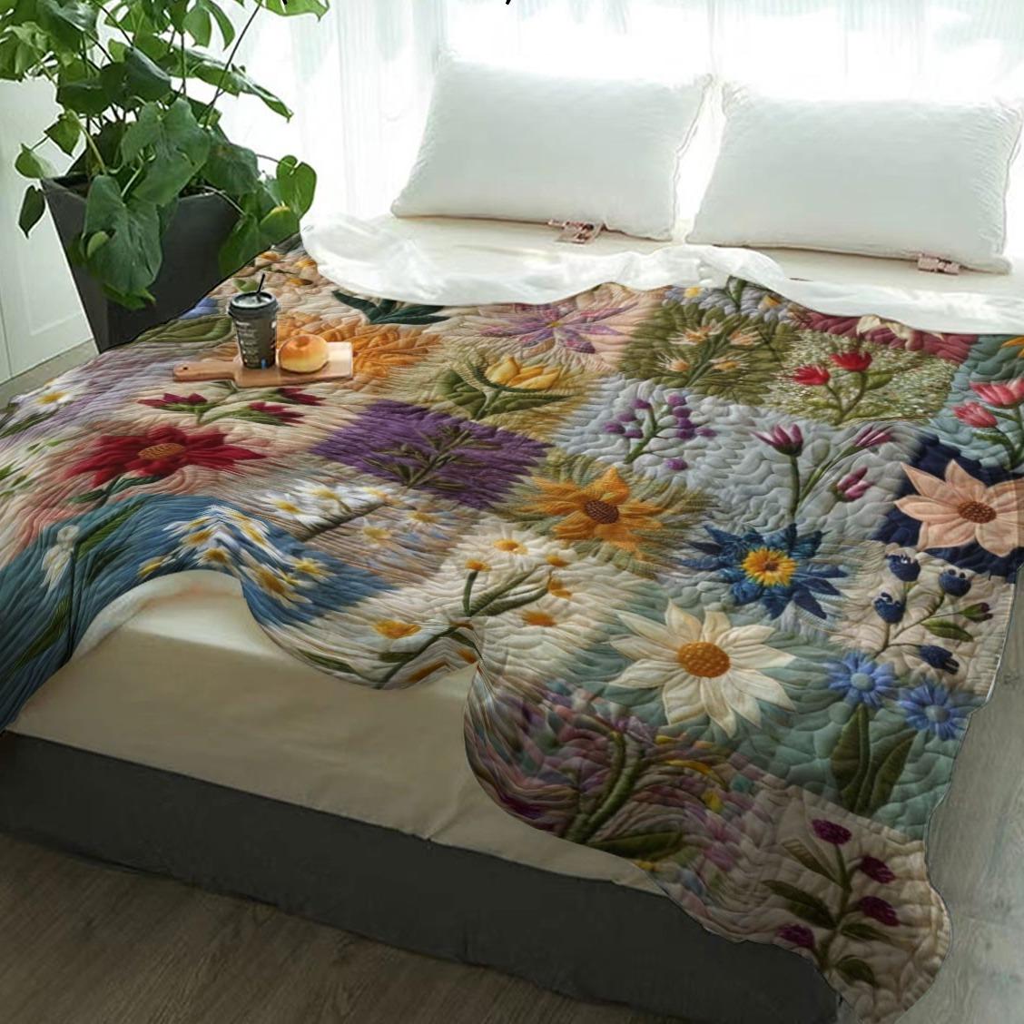 Floral Pattern Patchwork Quilted Throw Blanket, Soft Comfortable Warm Napping Blanket, Cool Bedroom Bedding Blankets for Home Office Travel Dormitory, Soft Comfy Blanket