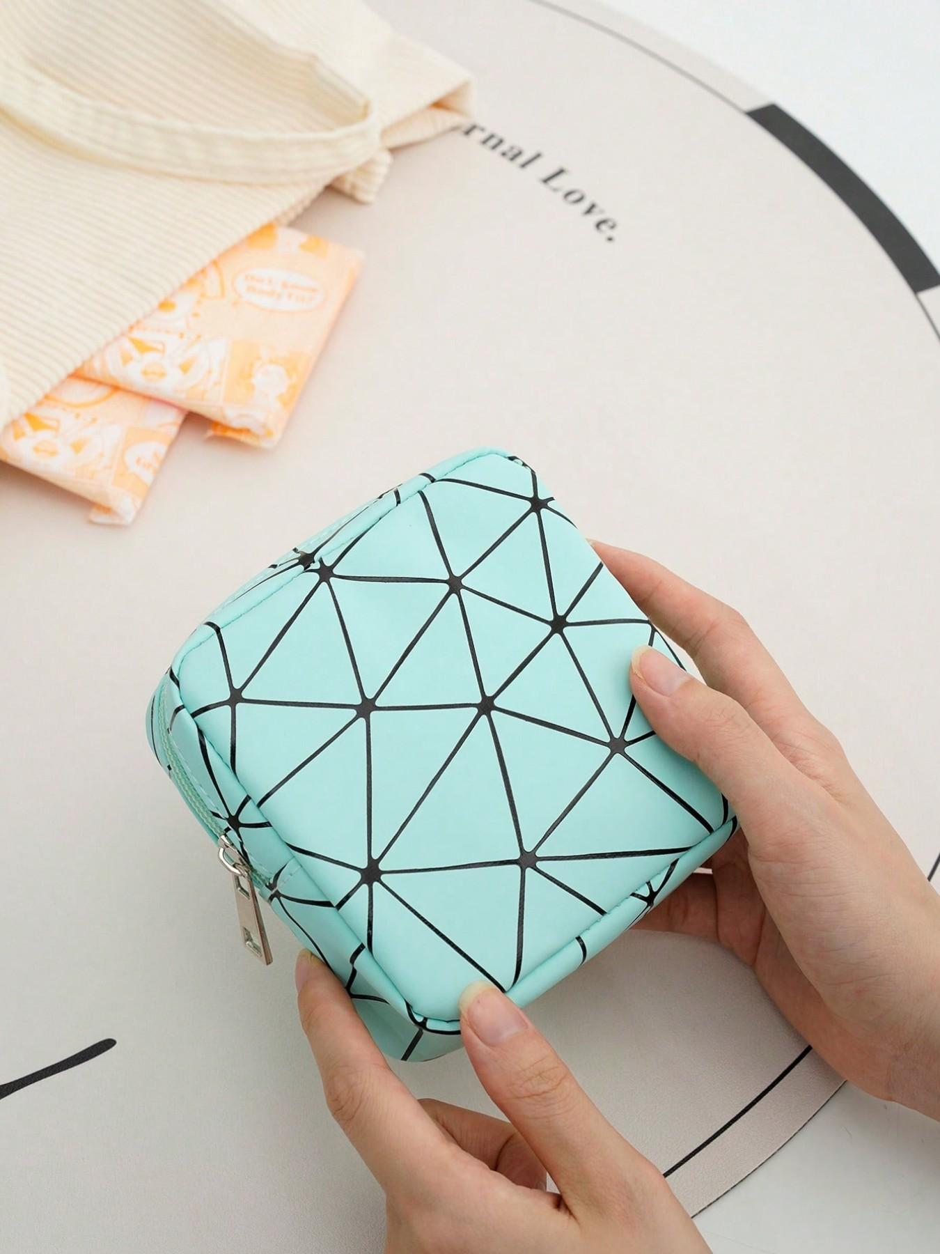 New Hot Selling Period Pants Pack, Portable High-Quality Student Large Capacity Sanitary Napkin Storage Bag, Convenient and Practical