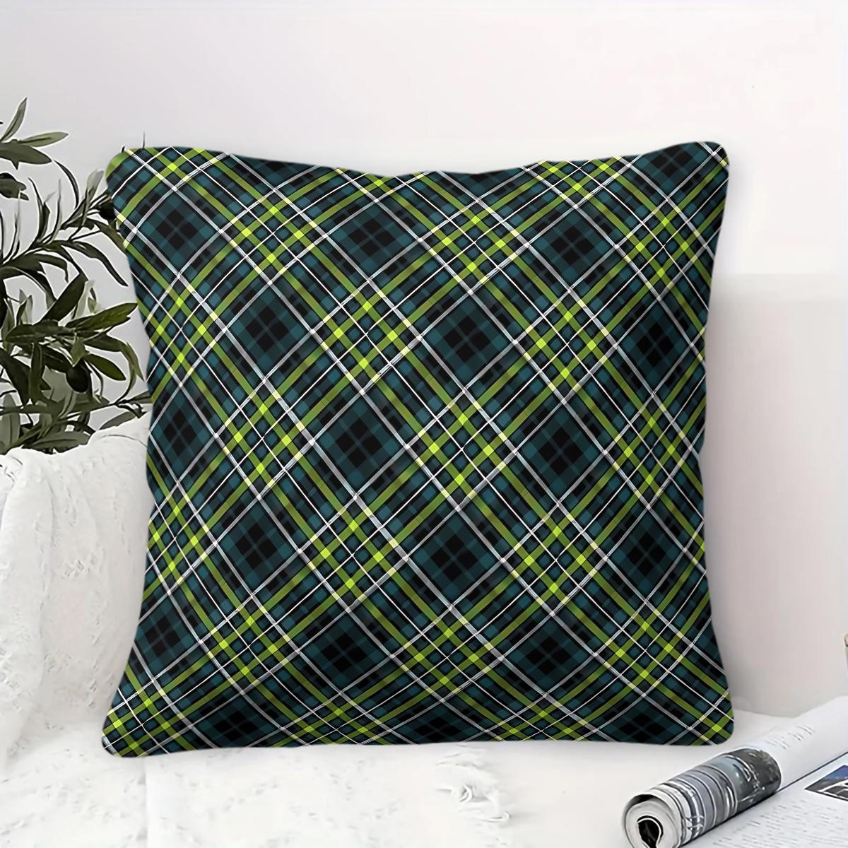 1 Piece Classic Plaid Body Pillow, Memory Foam Pillow & Decorative Pillow, Timeless Checkered Digital Print Pillow with Insert, Soft Breathable Cushion for Sofa, Bed, Couch, Dorm & Living Room, Versatile Modern Home Decor