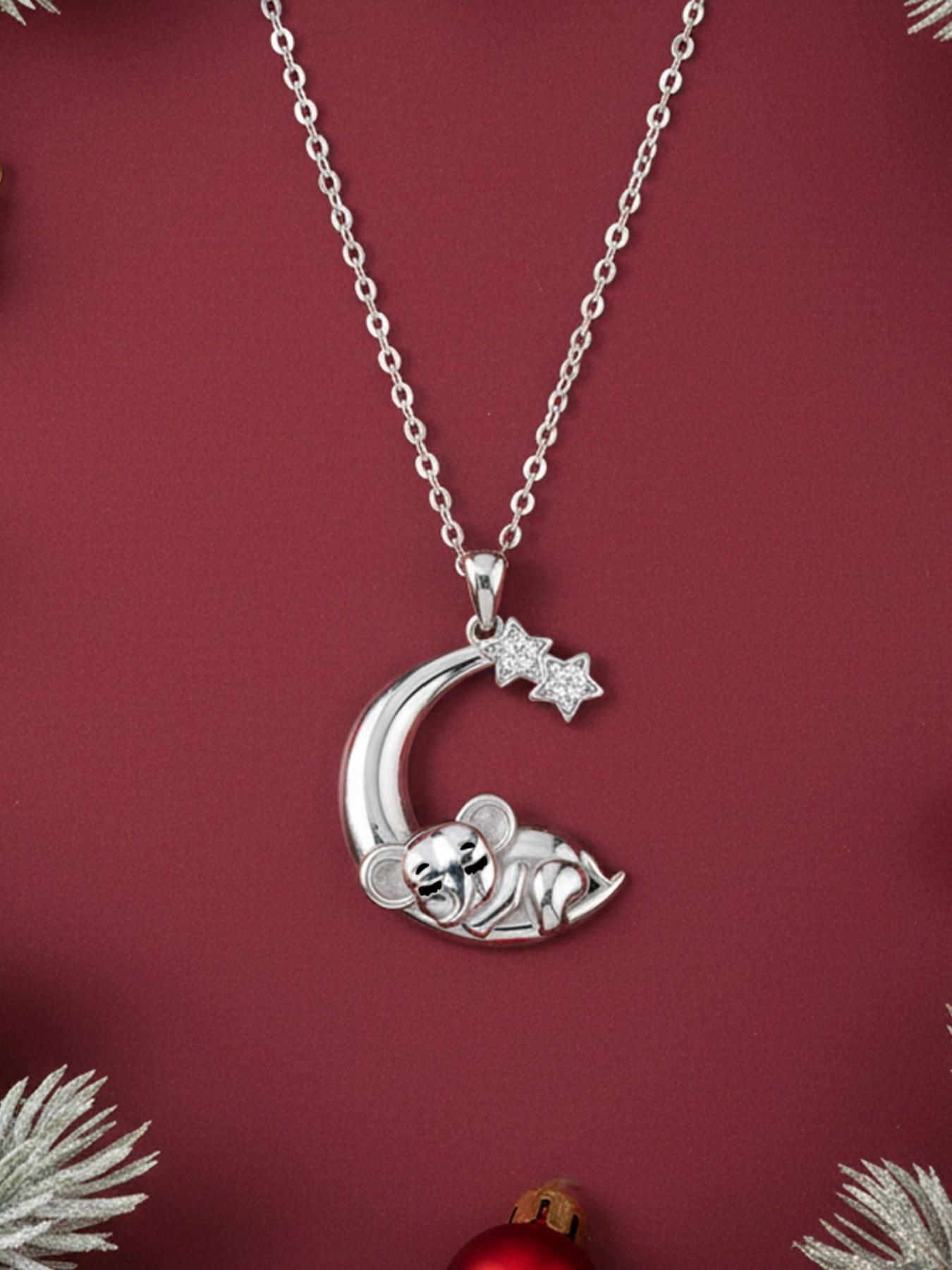 Star & Moon Glow Original niche cute moon and elephant necklace.Paired with a preserved rose & teddy bear jewelry gift box.Perfect mysterious gift for festivals, birthdays, Valentine's Day, Mother's Day and Christmas.