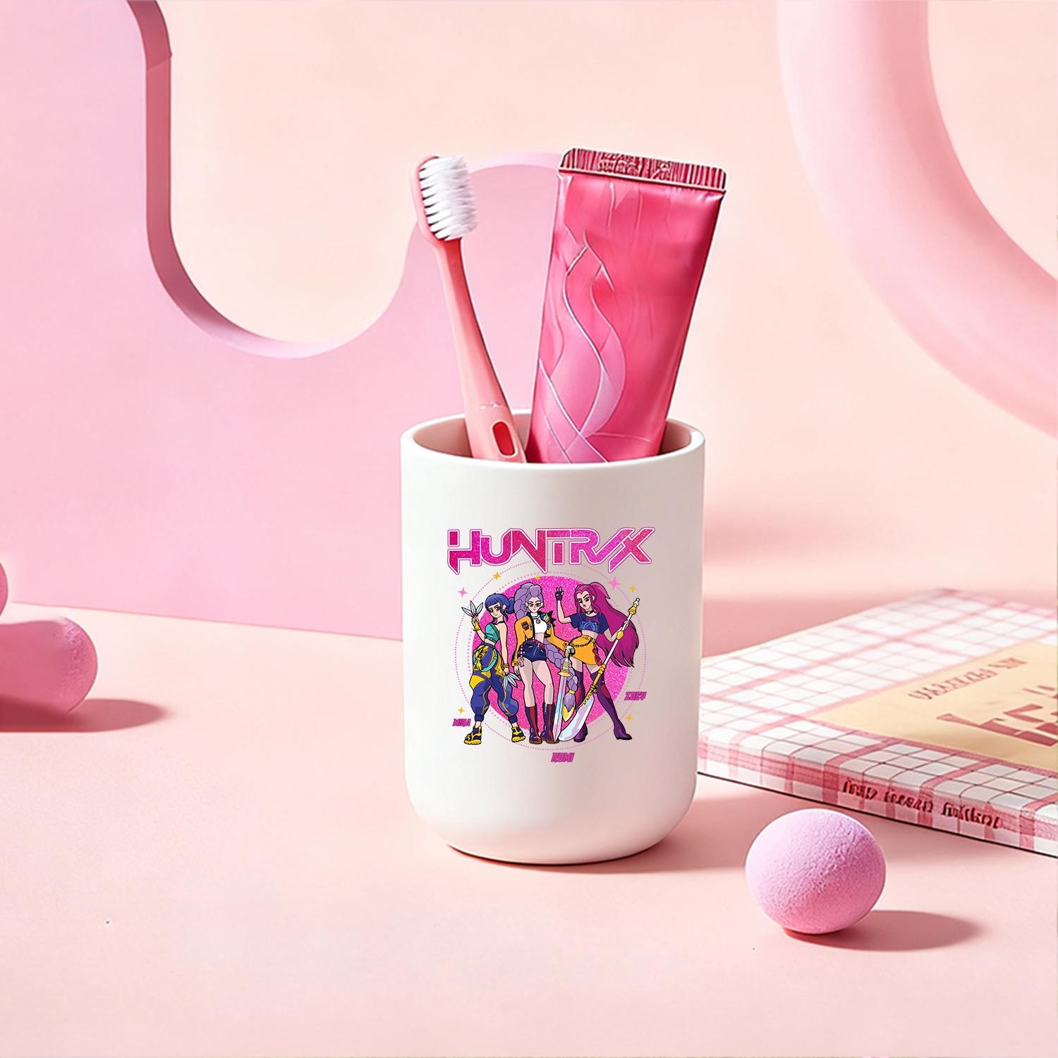 1pc mouthwash cup, cartoon pattern printing, durable bathroom toothbrush cup, wash cup, toothbrush holder, bathroom storage, bathroom water cup, brushing cup, Christmas Valentine's Day gift for students back to school (only cups are sold)