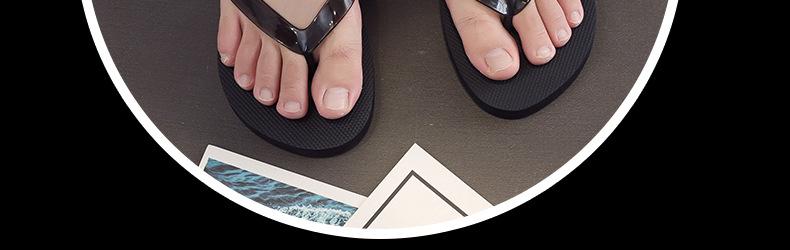 1 pair of solid color men's flip-flops, summer outdoor trendy Korean style non-slip beach sandals for men, Quick Dry Sandals