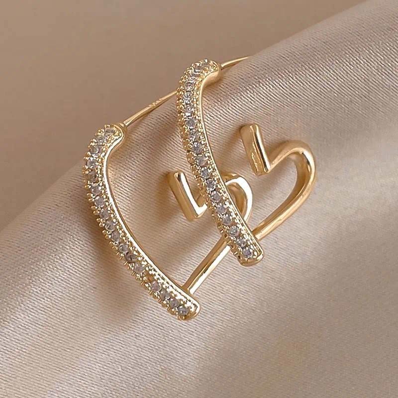 Fashion Simple Gold Color Love Heart Earrings for Women Trendy Elegant Metal Geometric Zircons Heart-Shaped Earrings Jewelry
