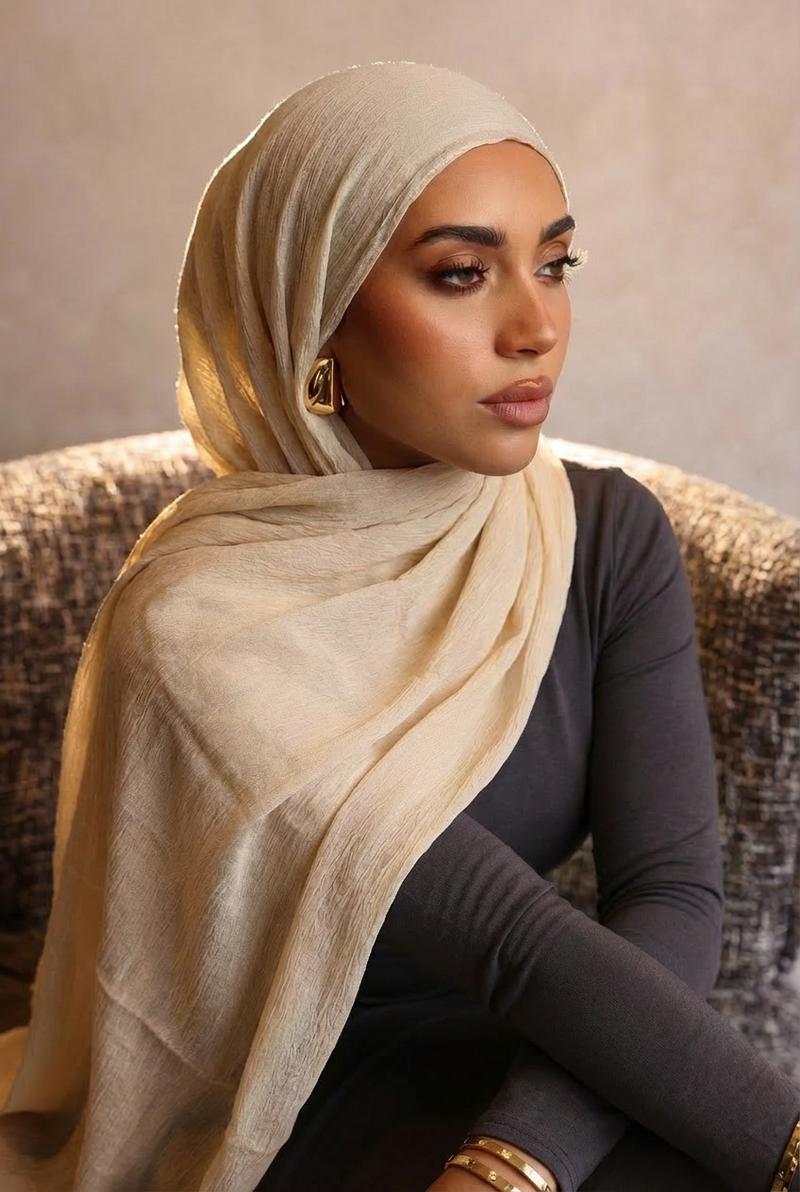 Women's Lightweight Hijab Scarf, Daily & Festival Use, Breathable Muslim Headscarf, Stylish Accessory for Women