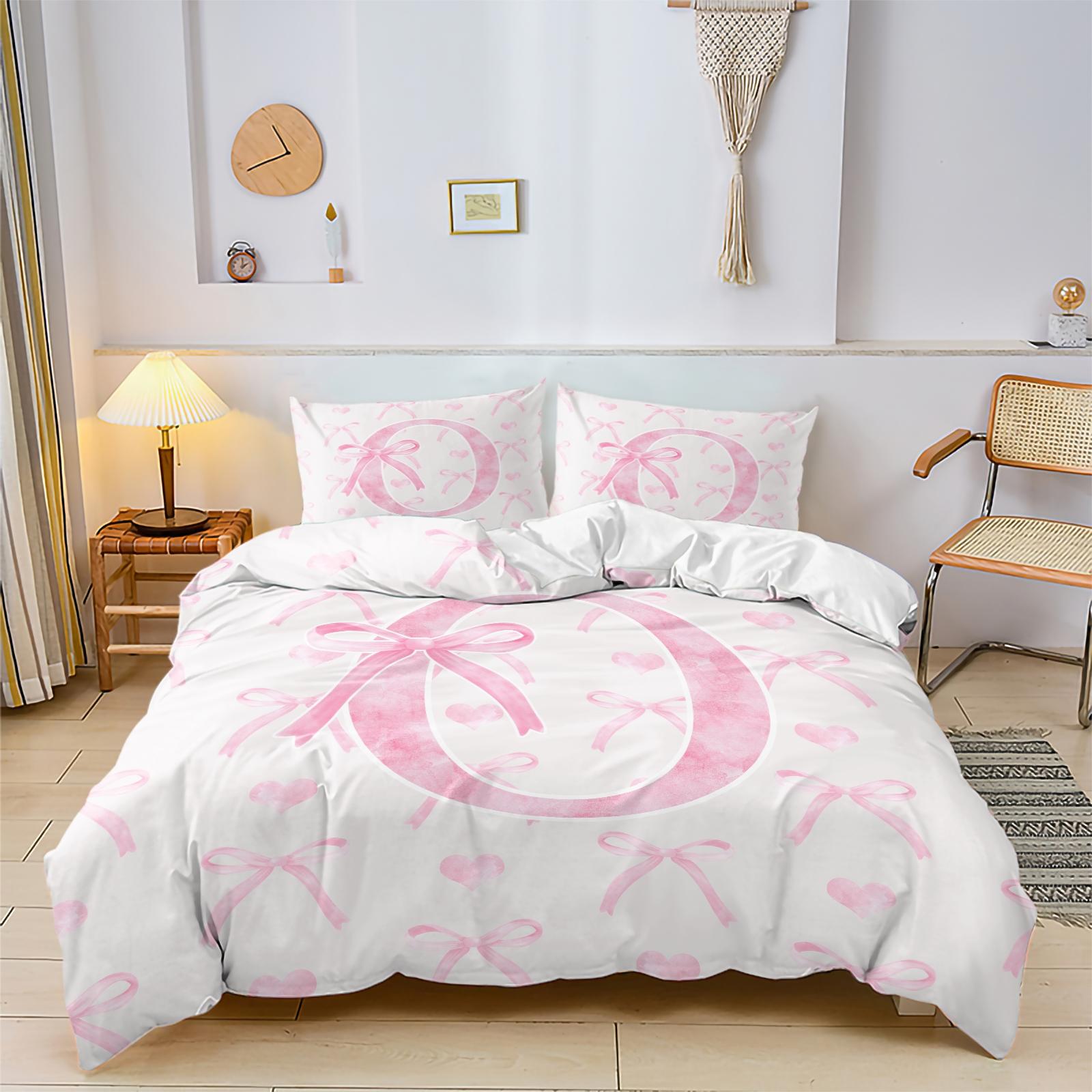 Princess Style Printed Comforter Set, Including Comforter Set and 1/2 Coreless Pillowcase, Three-Dimensional Letters Pink Bow and Love Bedding Set, Soft and Comfortable, Suitable For All Seasons