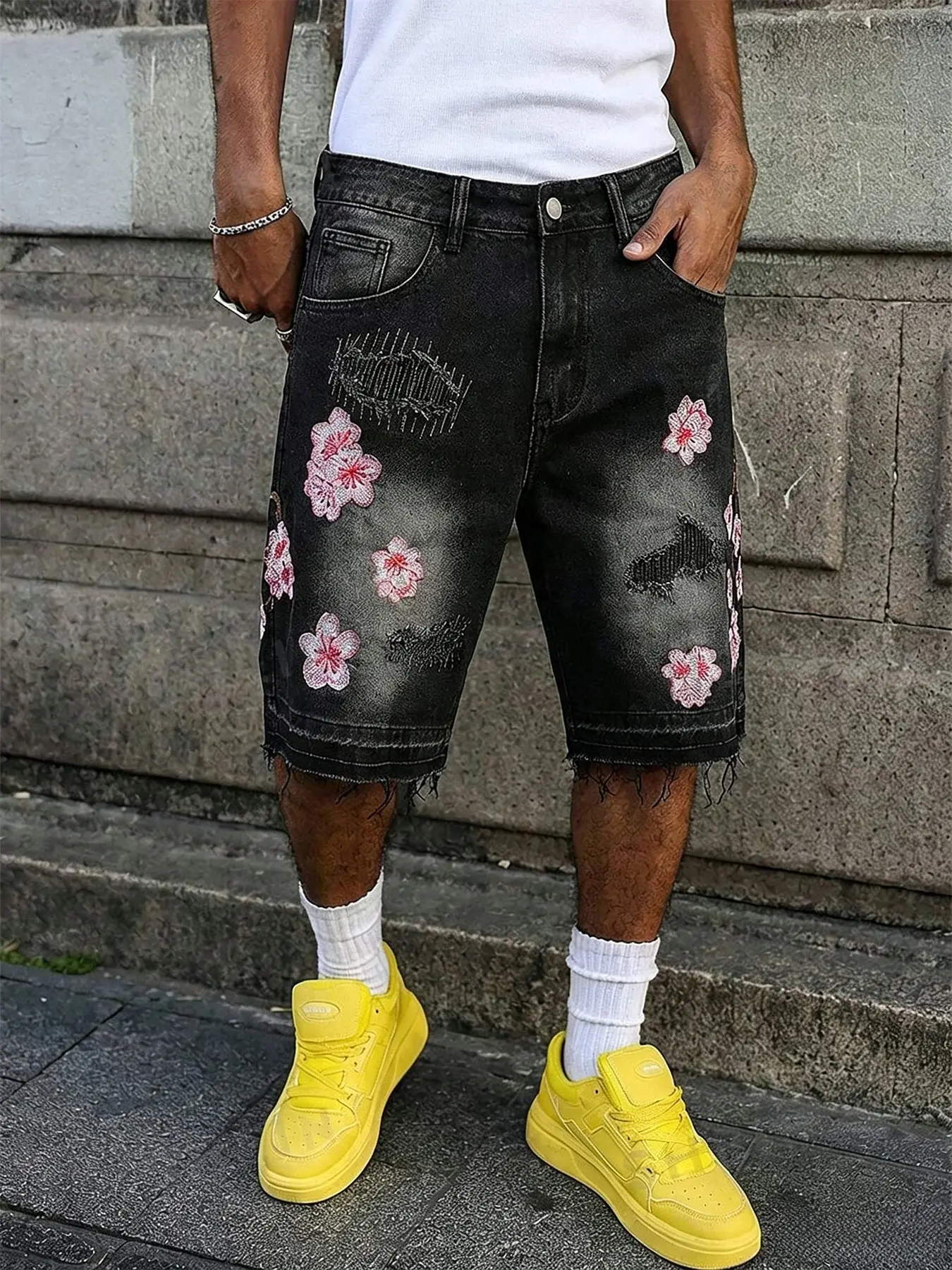 Men's Vintage Washed Cherry Blossom Embroidered Jeans Shorts, Distressed Holes Frayed Edge Loose Fit Hip Hop Pants