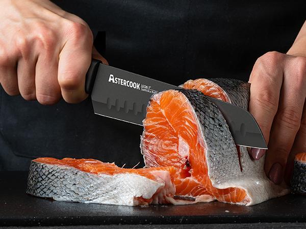 Astercook 15-Piece Stainless Steel Kitchen knives with Built-in Sharpener, Chef & Steak Knives, Bread Knife, Scissors, and Butter Knife - Springtok Block