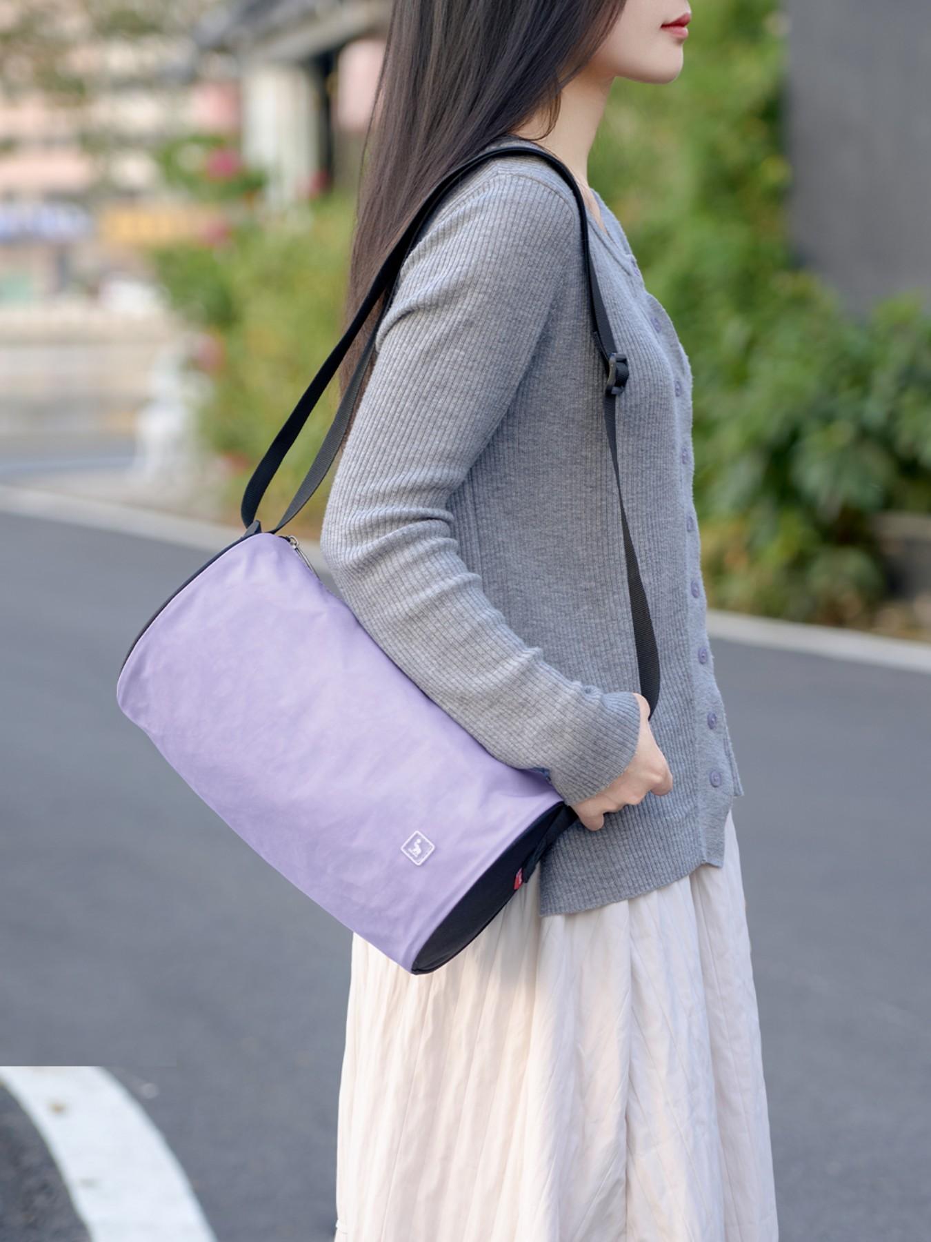 Oiwas Casual Crossbody Bag for Women, Sports Shoulder Bag for Men, Small Travel Backpack, Outdoor Cycling Storage Bag