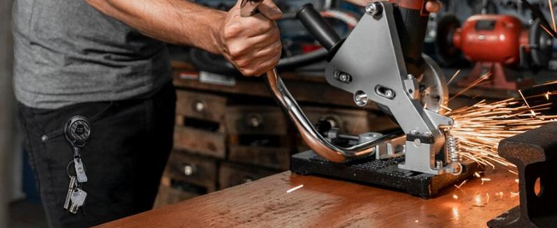 MNGARISTA Upgraded Heavy Duty Retractable Keychain with Belt Clip, 10 OZ Retraction, 31.5" Stainless Steel Cord Key Chain, 3K Carbon Fiber ID Badge Reel Holder with Badge Strap and Key Ring