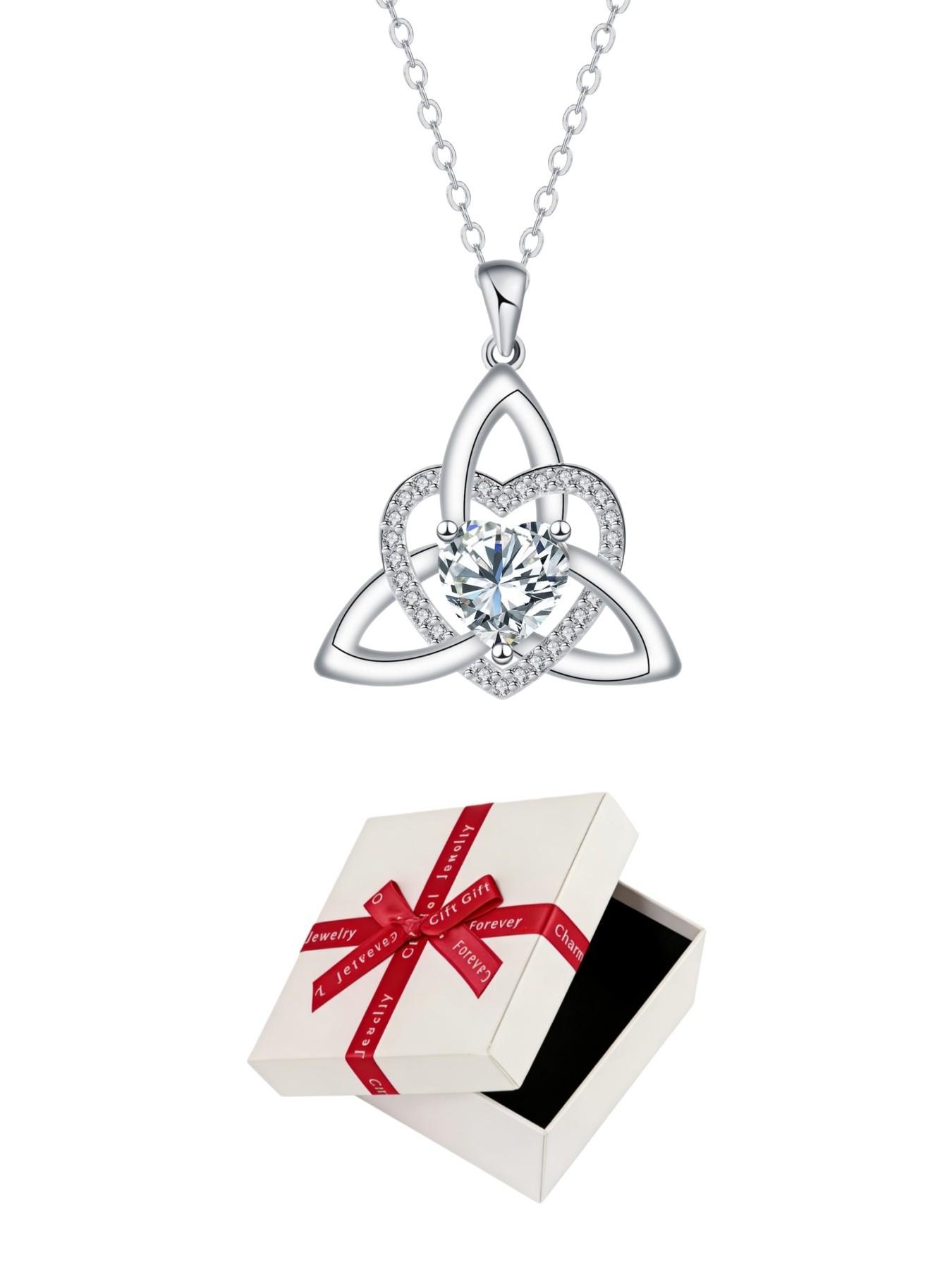 Eternal Star Knot Heart Vintage Celtic Witch Knot gemstone necklace.Paired with a red preserved rose gift box.Ideal gift for festivals, birthdays, Mother’s Day and Valentine’s Day.